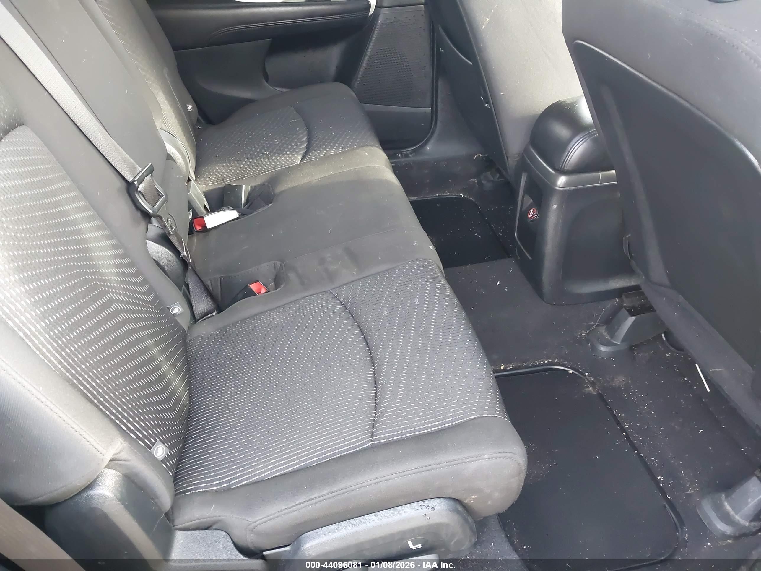 DODGE JOURNEY image 8