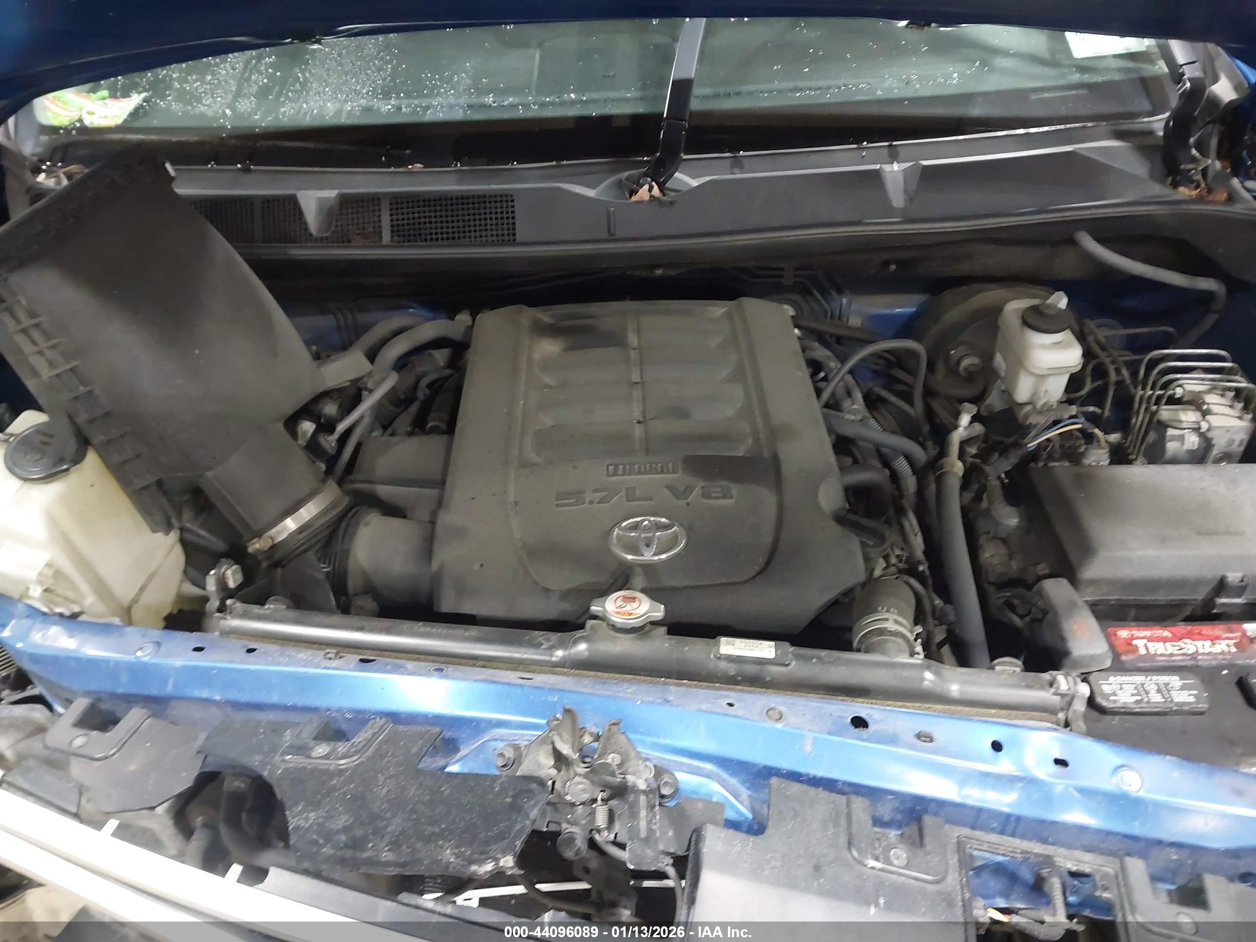 TOYOTA TUNDRA image 10