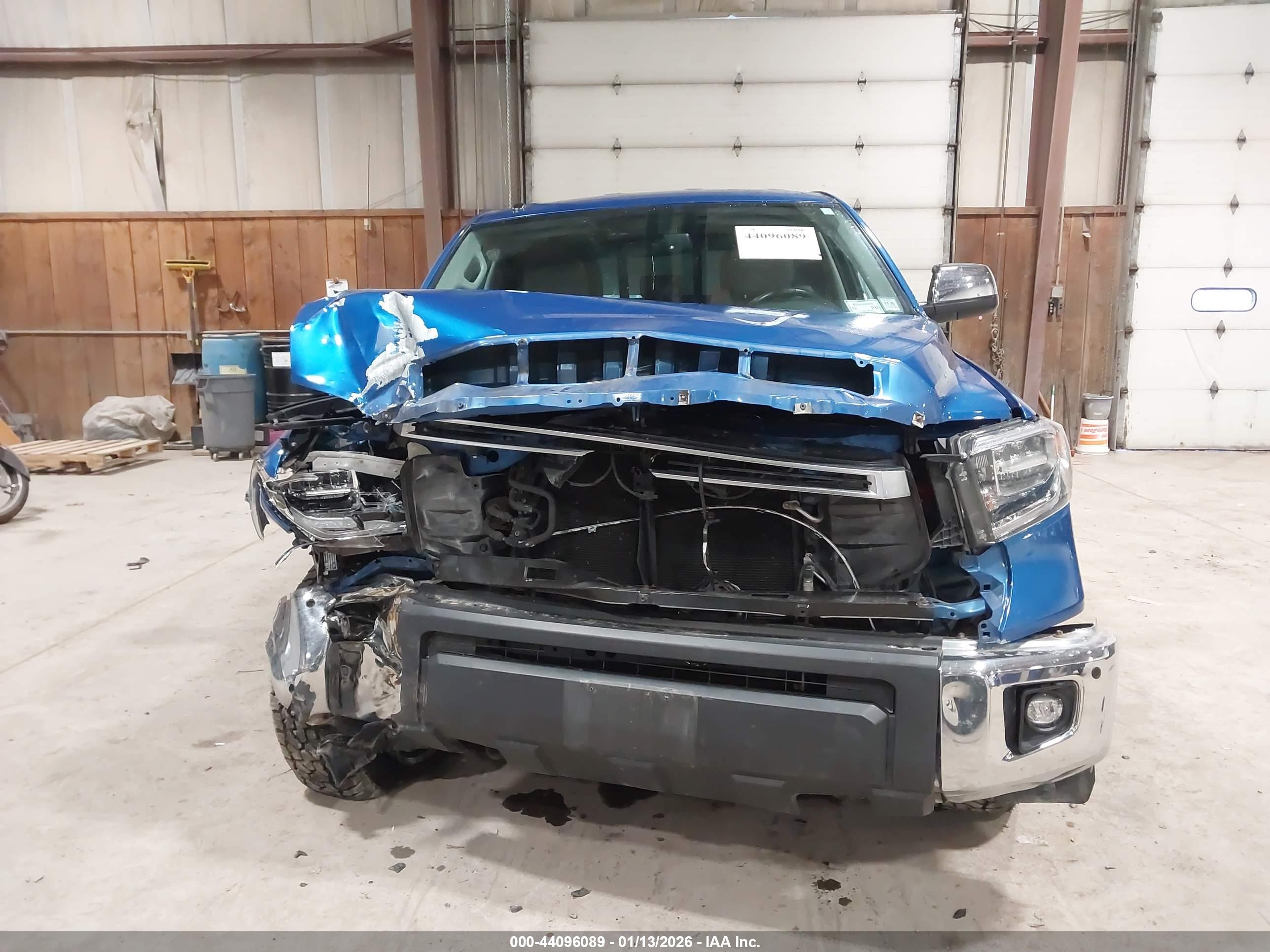 TOYOTA TUNDRA image 6