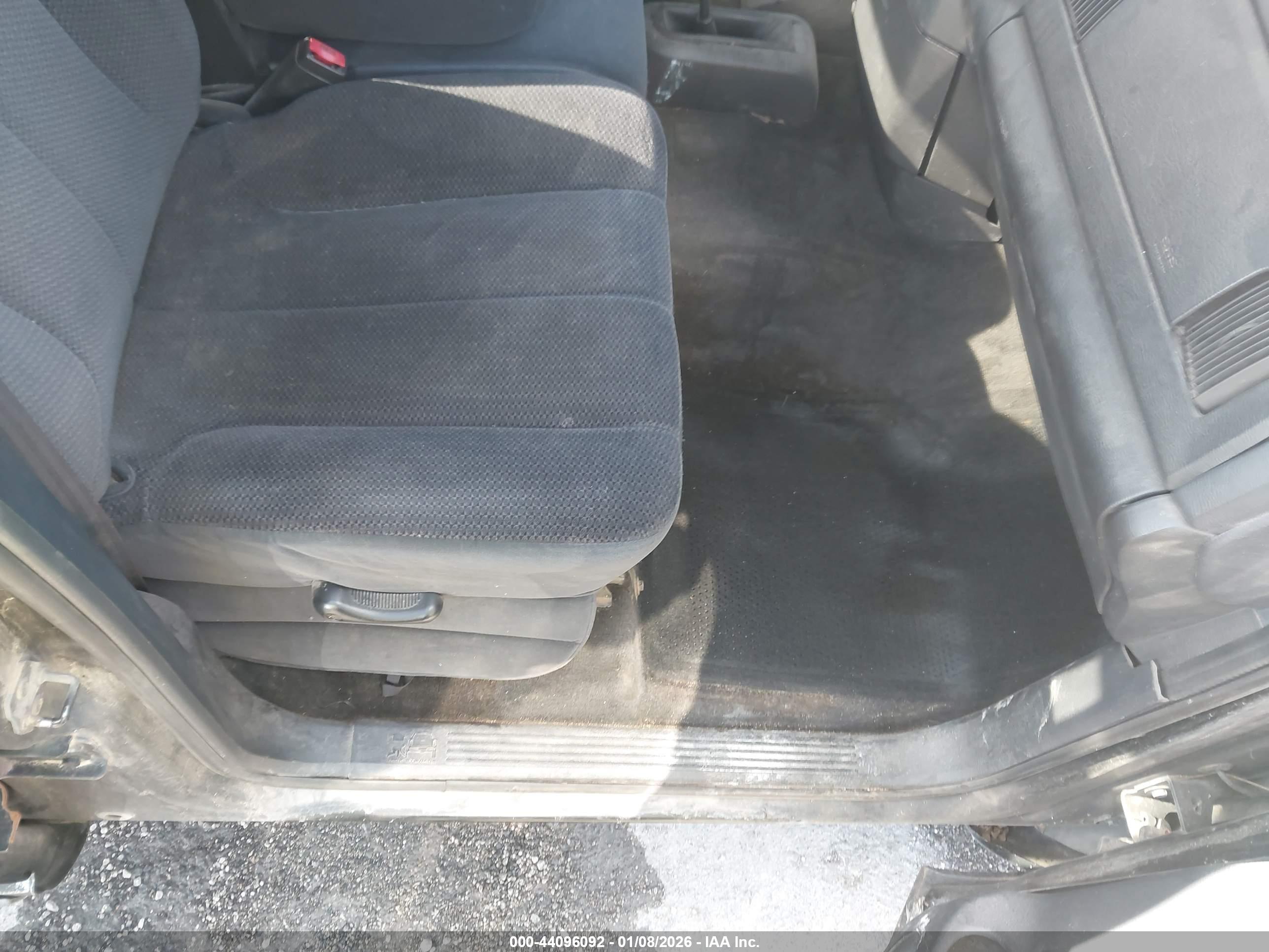 DODGE RAM image 5