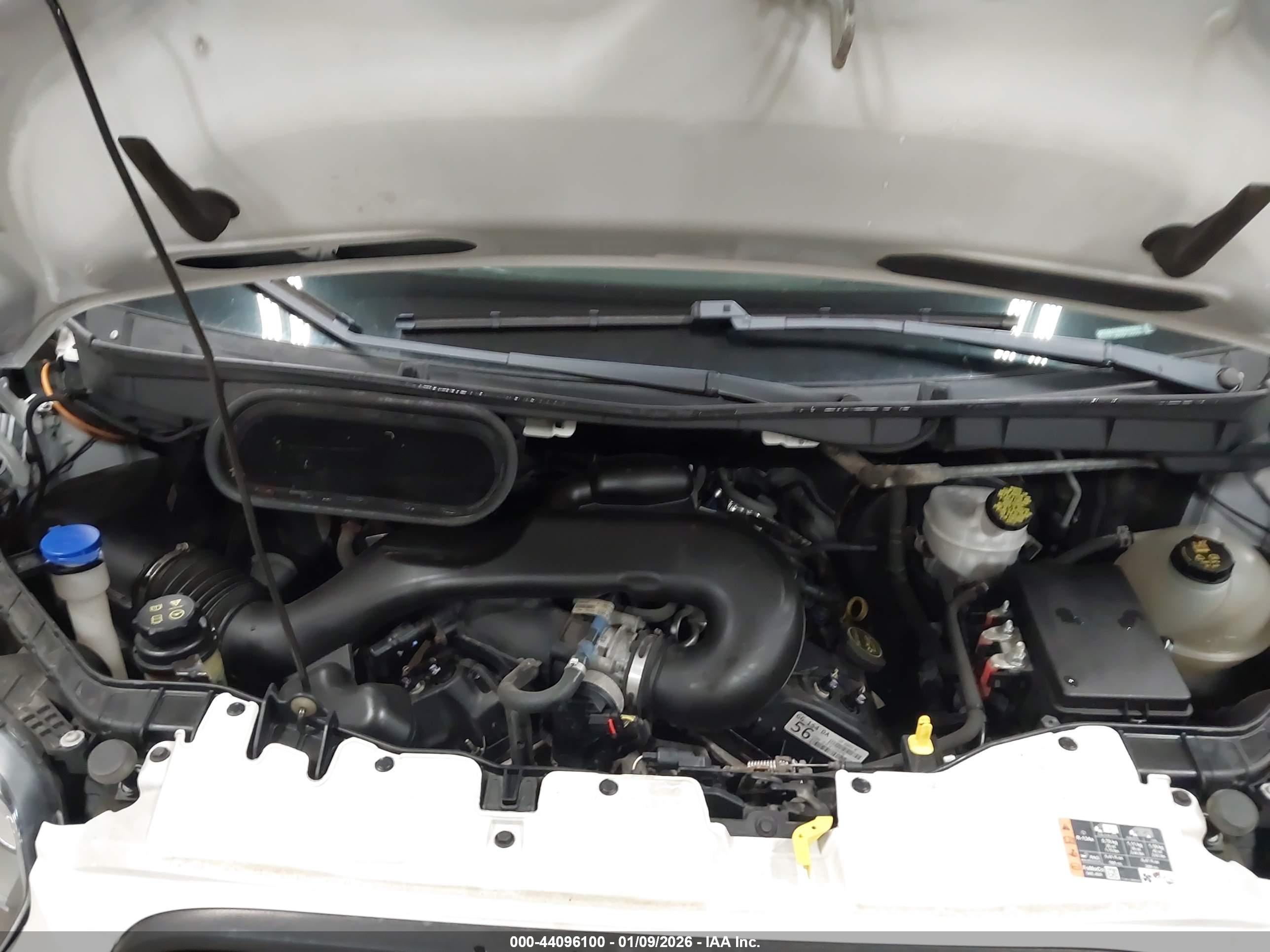 FORD TRANSIT-250 image 10