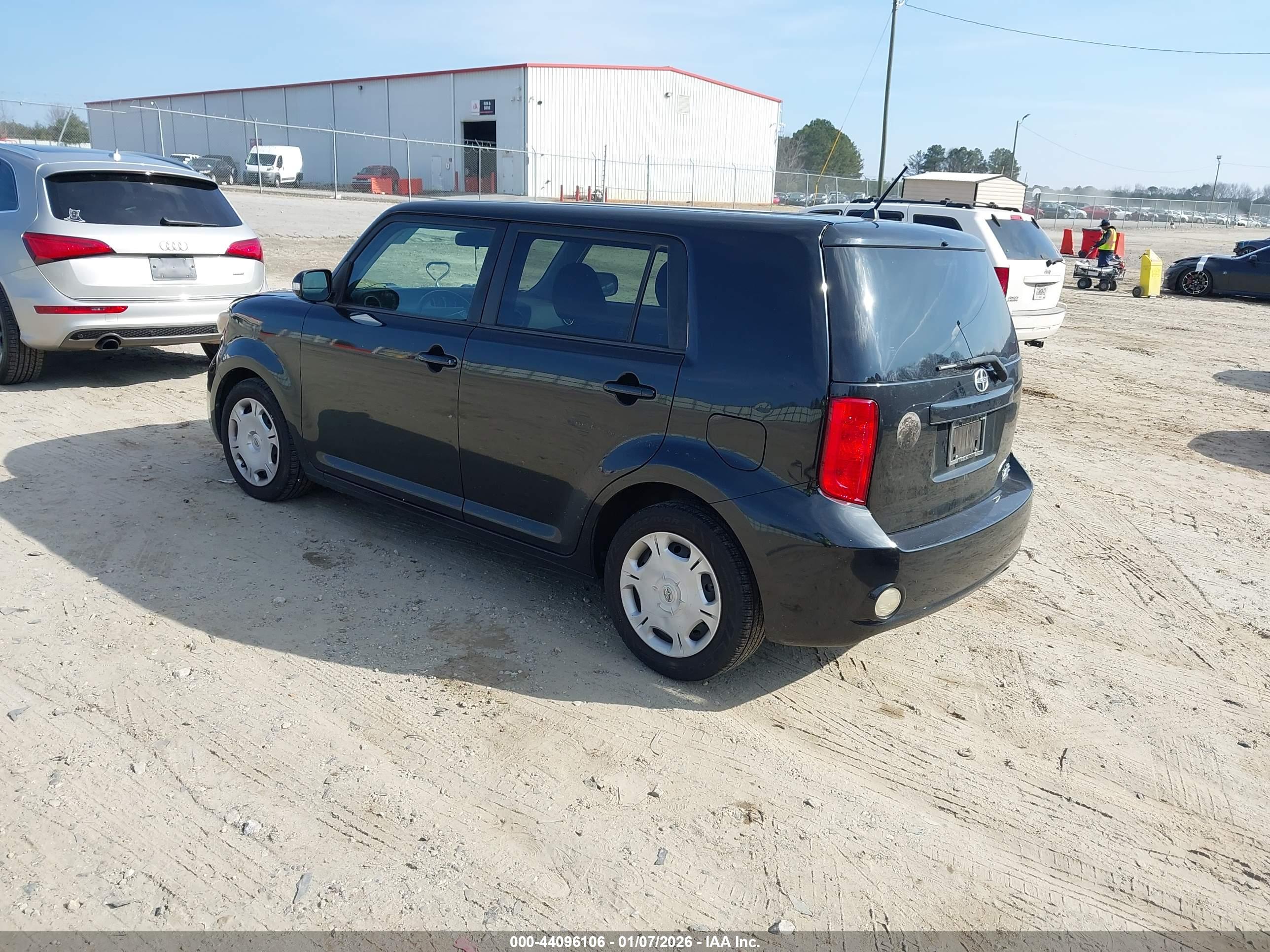 SCION XB image 3
