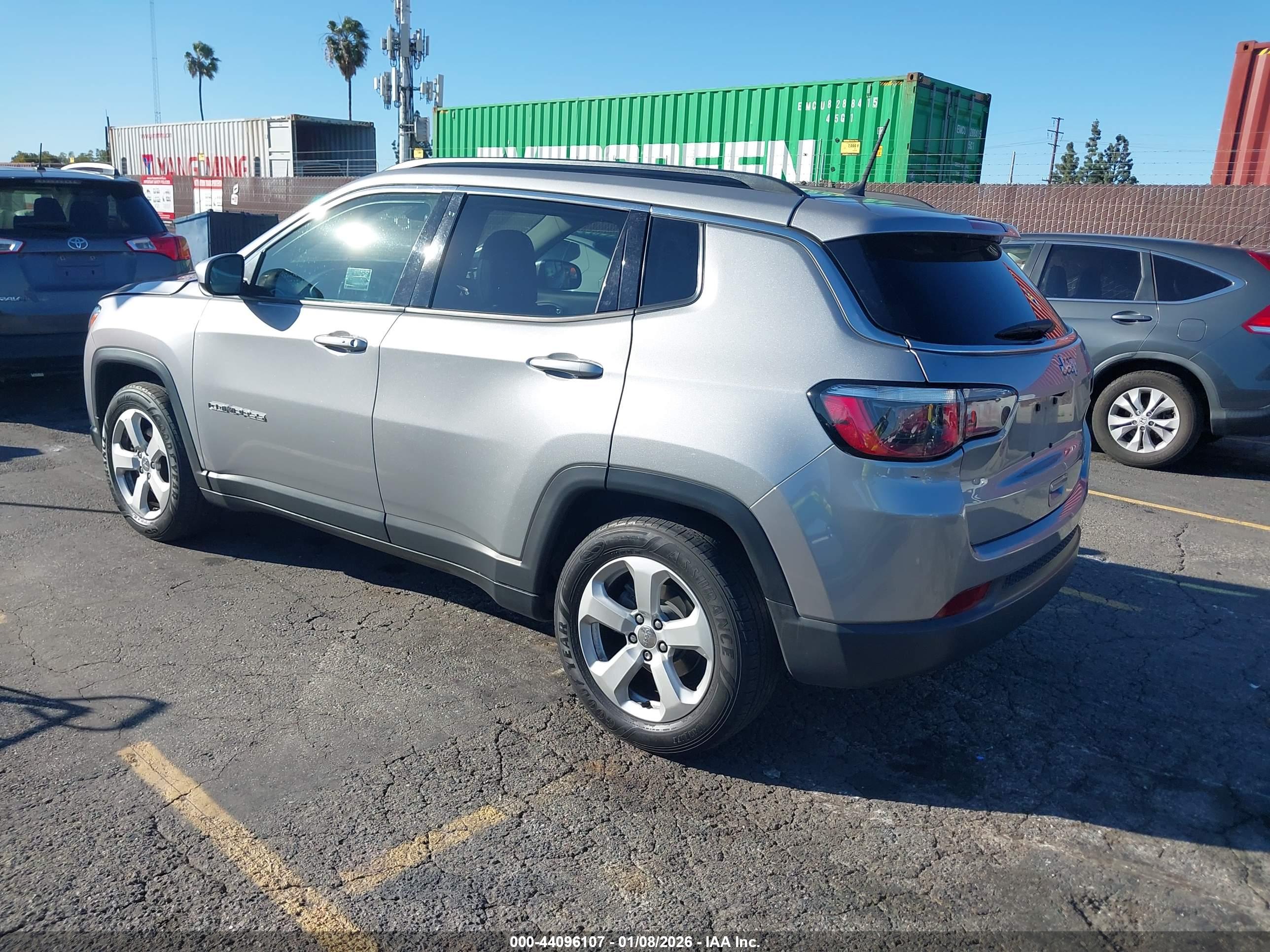 JEEP COMPASS image 3