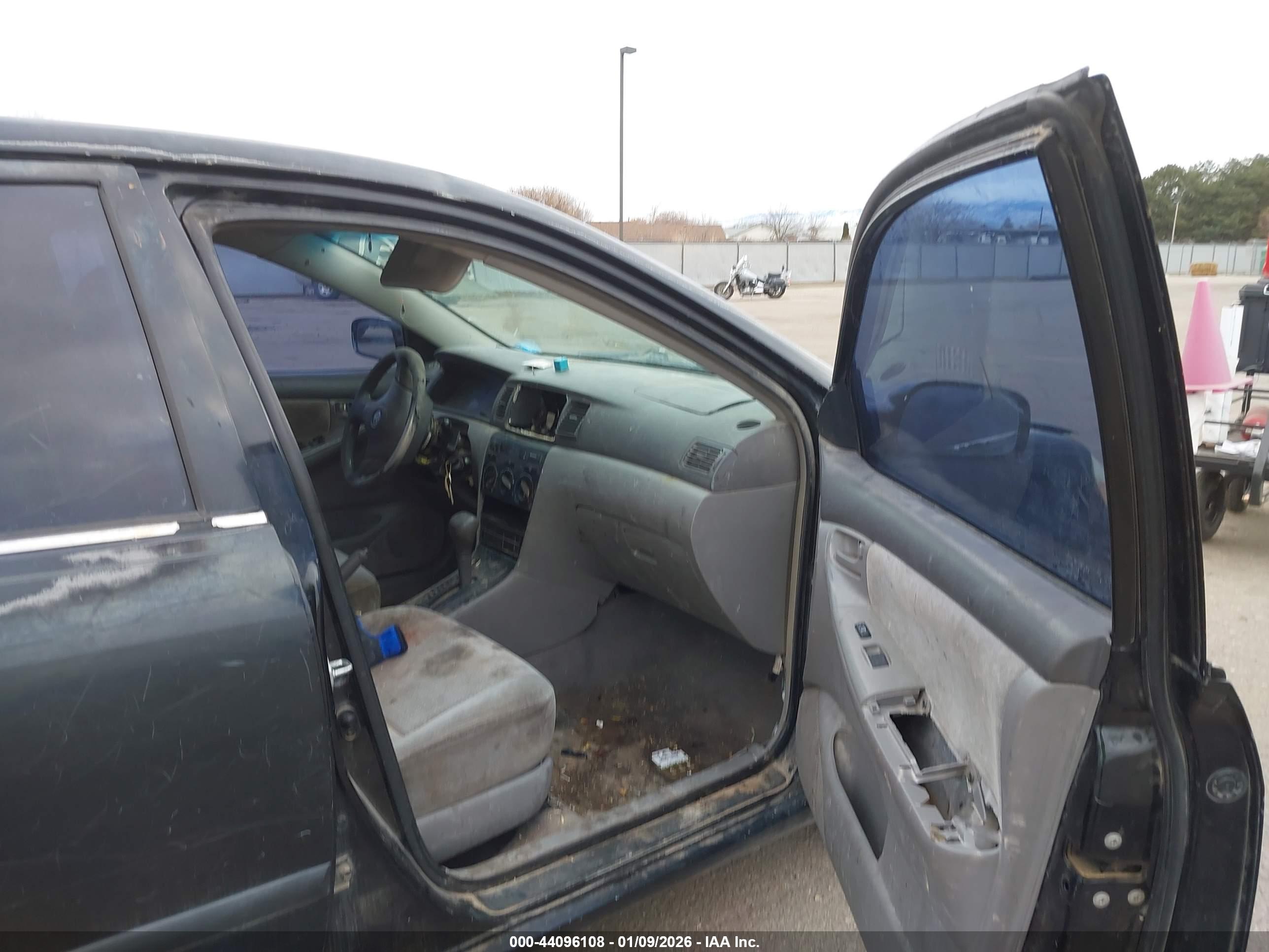 TOYOTA COROLLA image 5