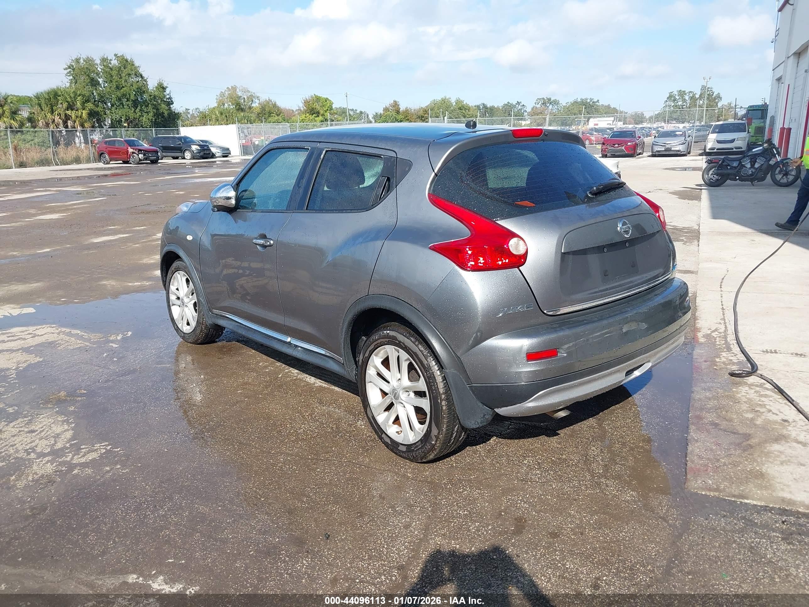 NISSAN JUKE image 3
