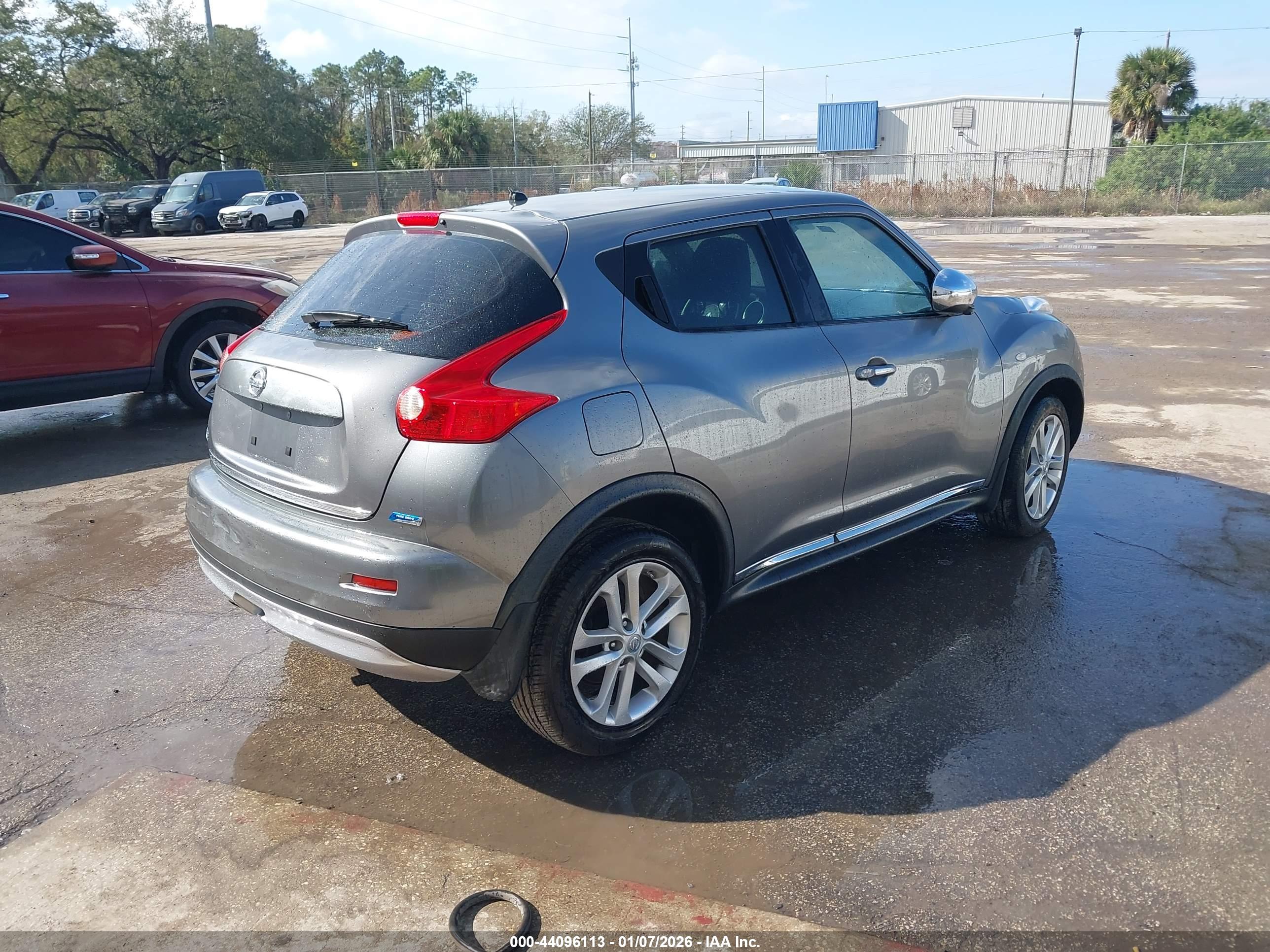 NISSAN JUKE image 4