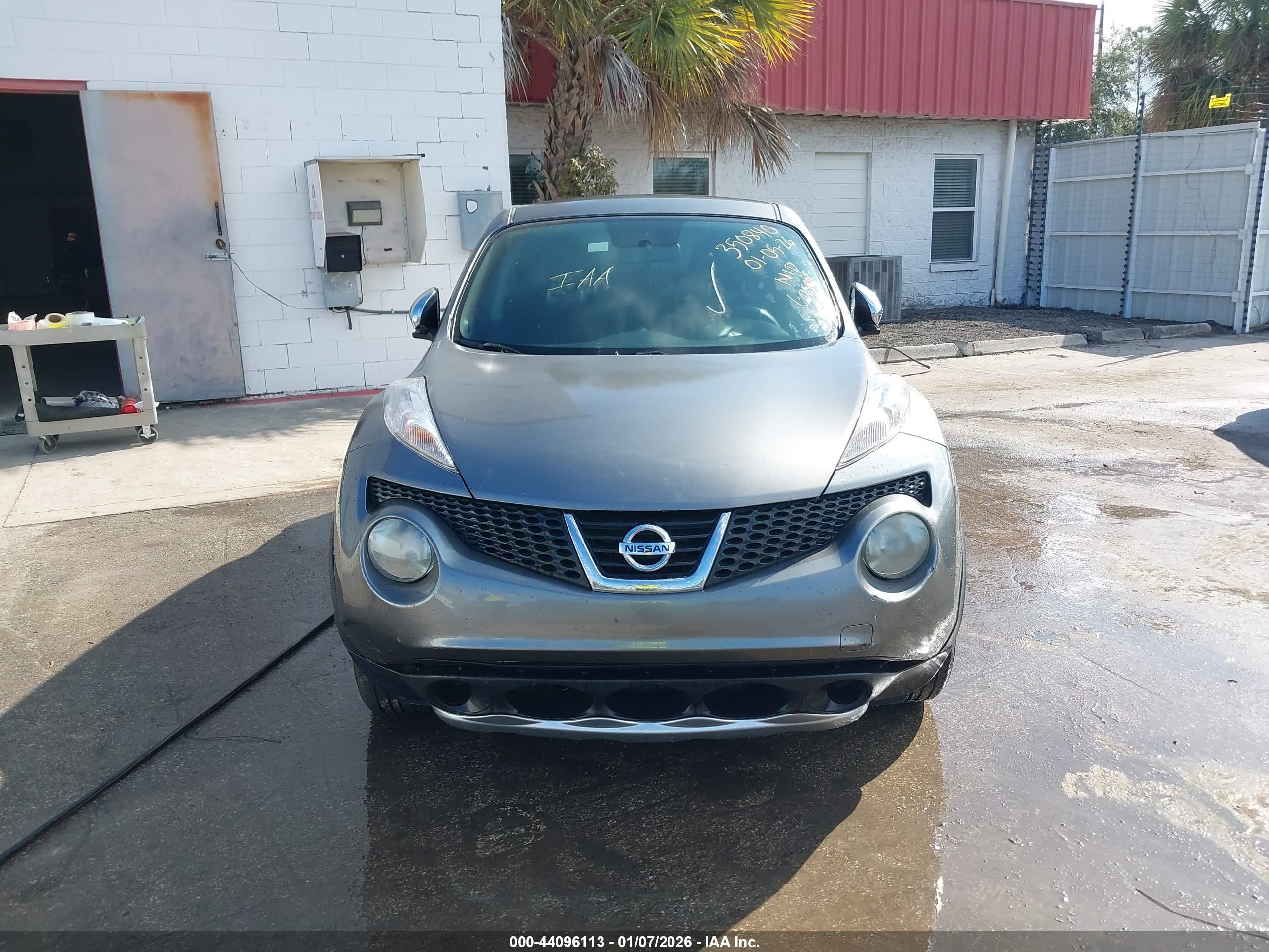 NISSAN JUKE image 6
