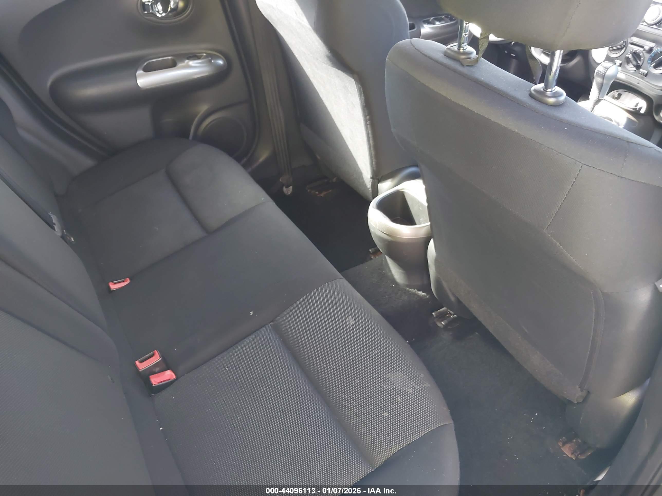 NISSAN JUKE image 8