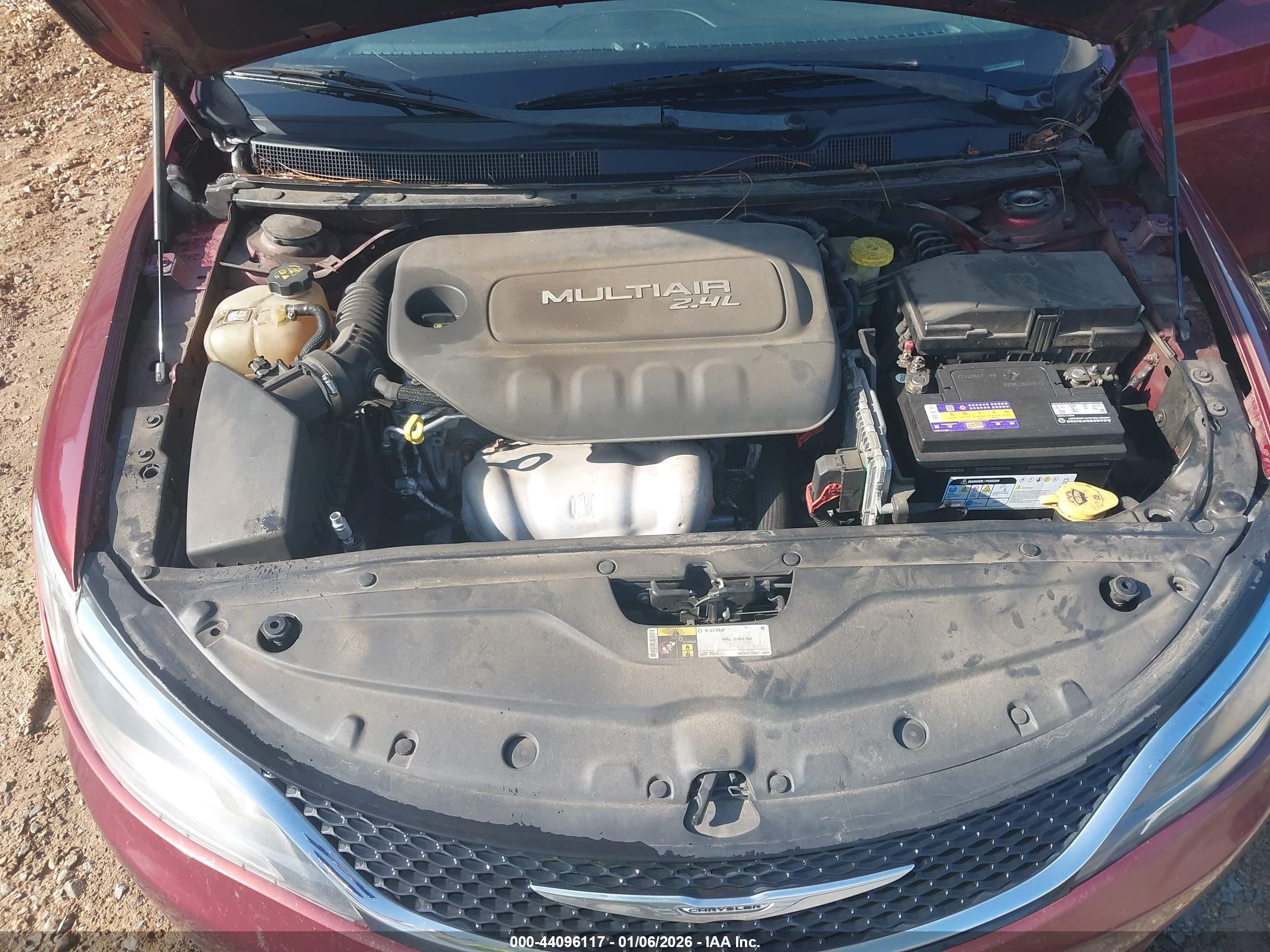 CHRYSLER 200 image 10