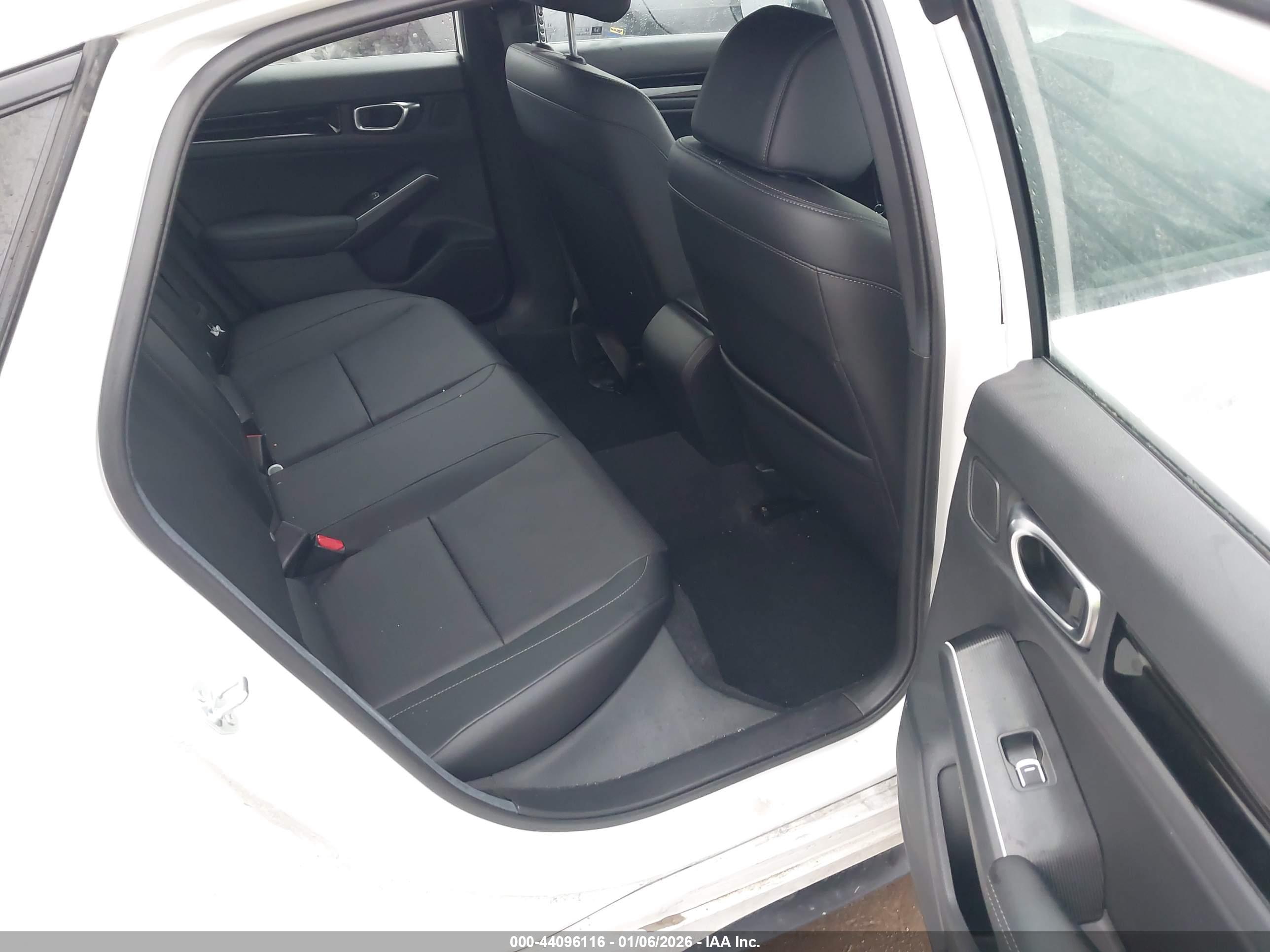 HONDA CIVIC image 8