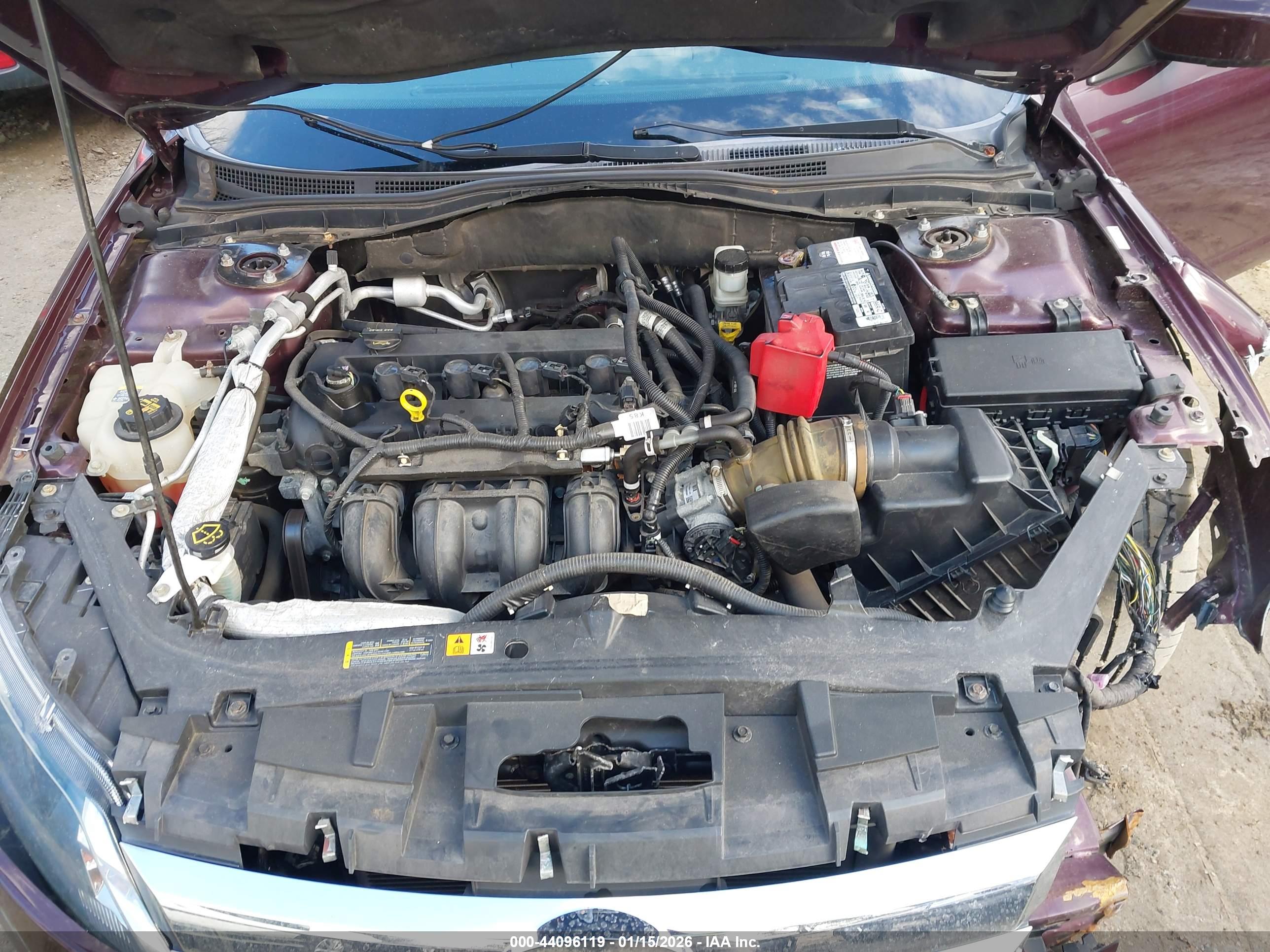 FORD FUSION image 10
