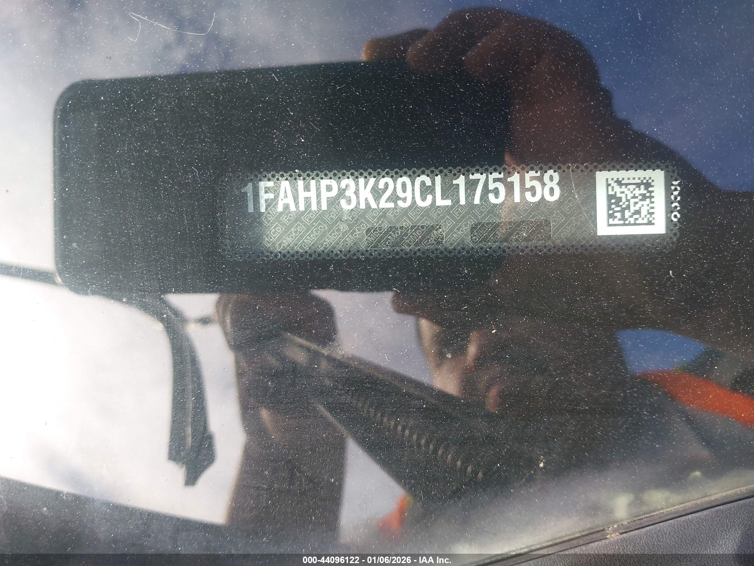 FORD FOCUS image 9