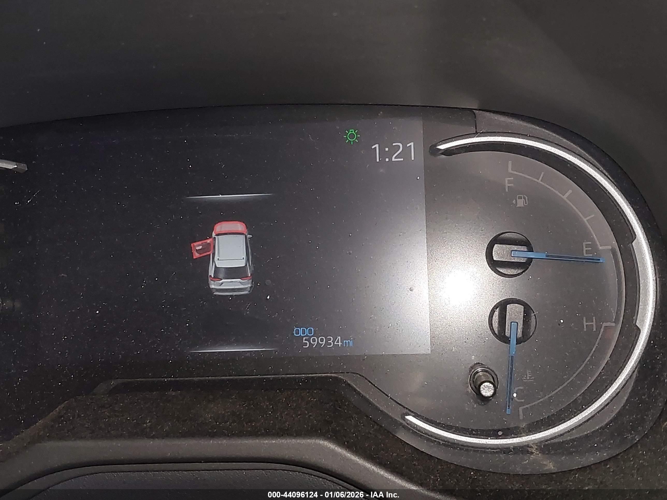 TOYOTA RAV4 image 7
