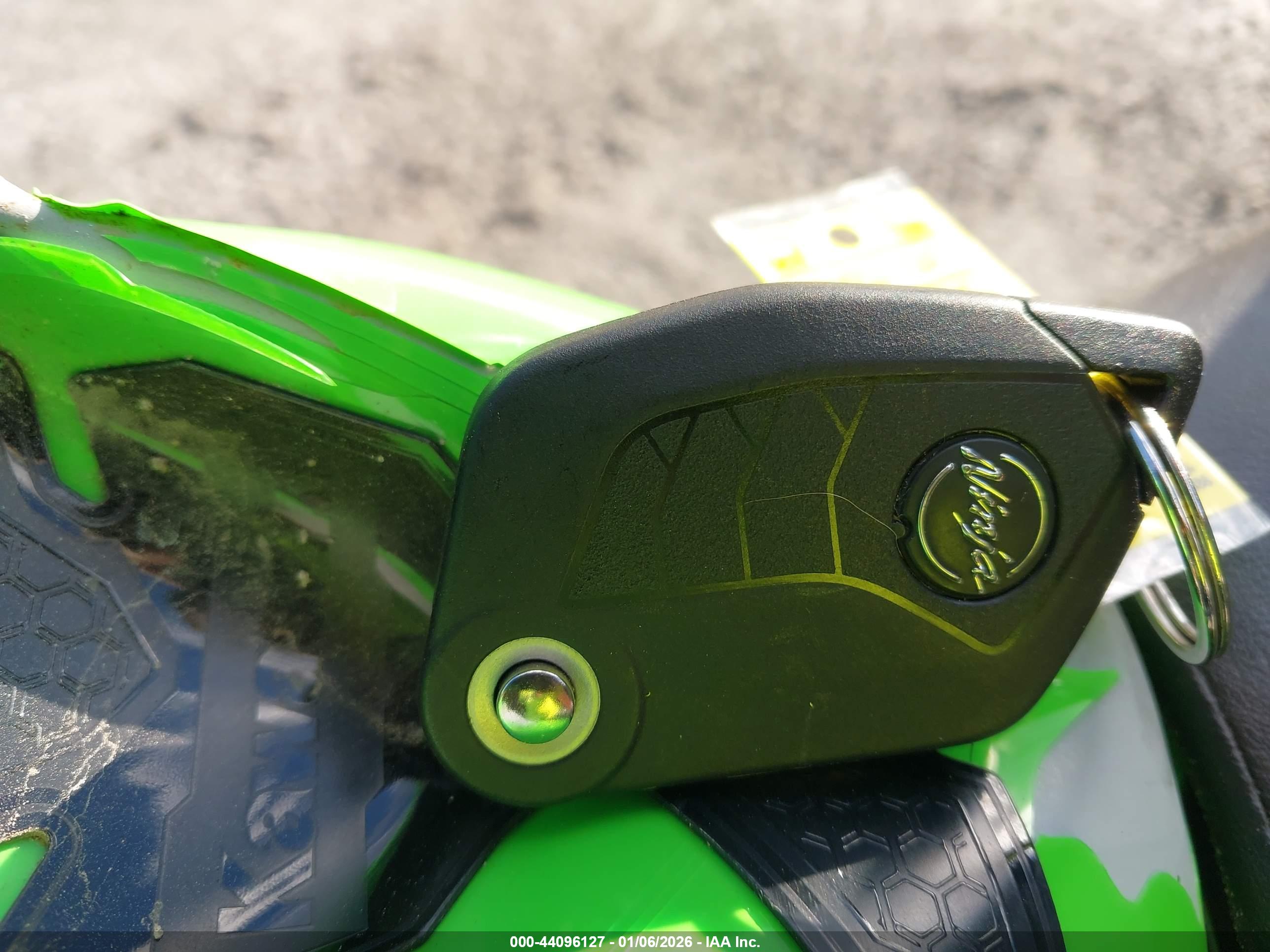 KAWASAKI EX500 image 11
