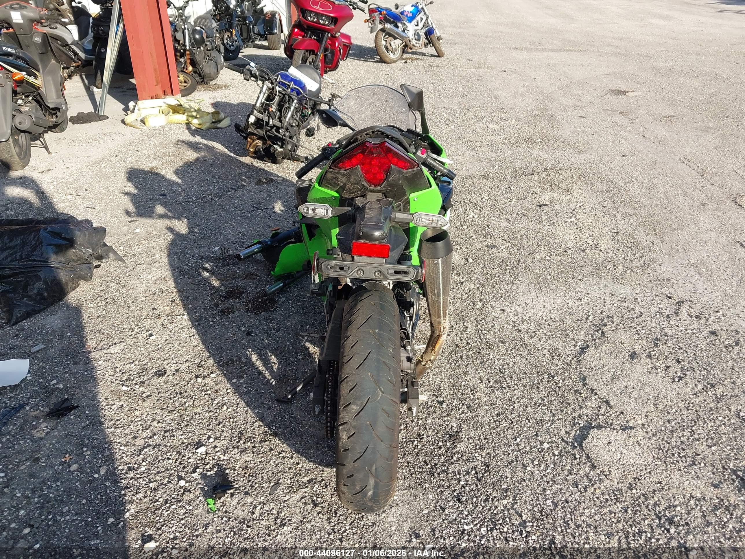 KAWASAKI EX500 image 6