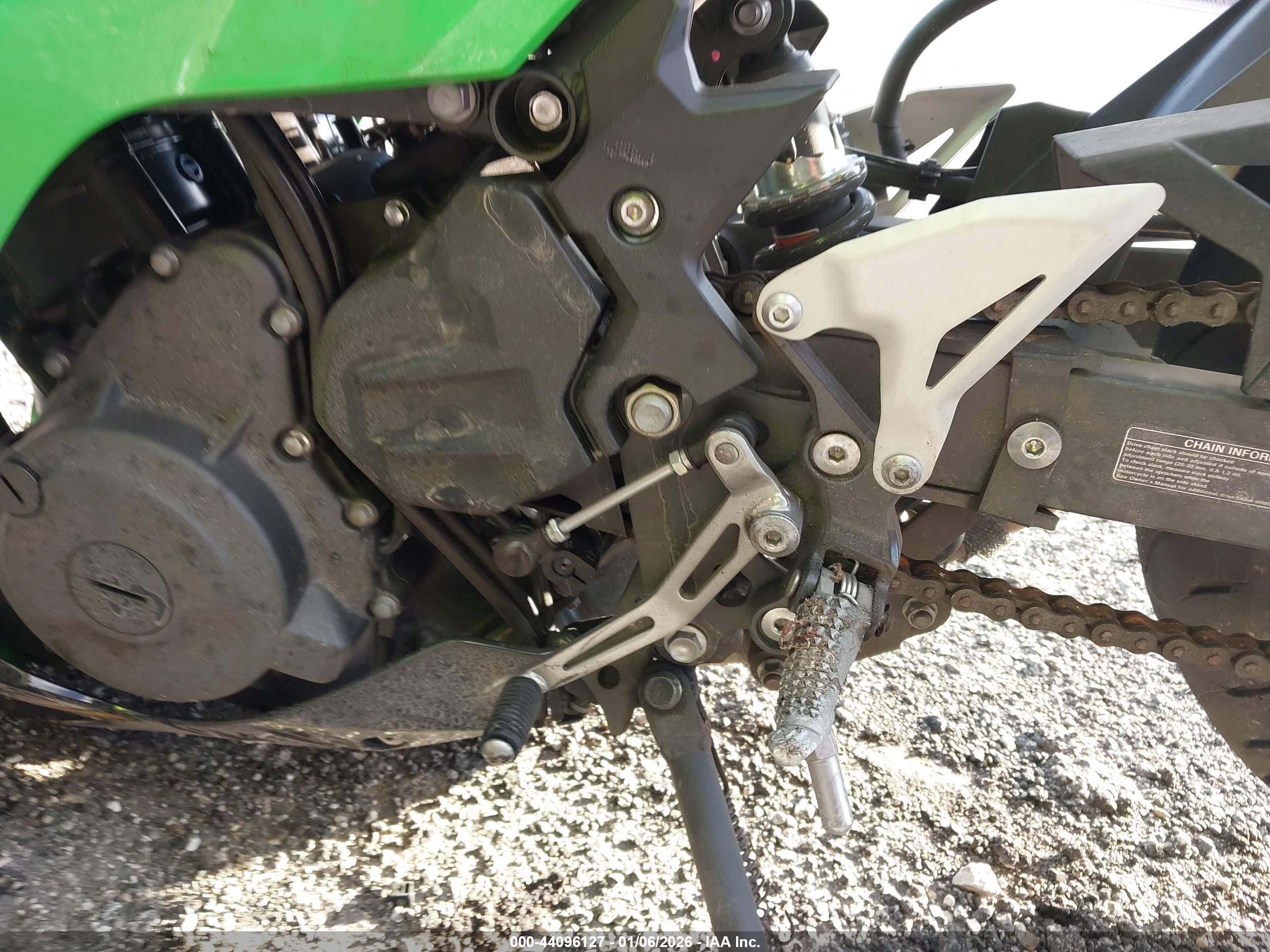 KAWASAKI EX500 image 9