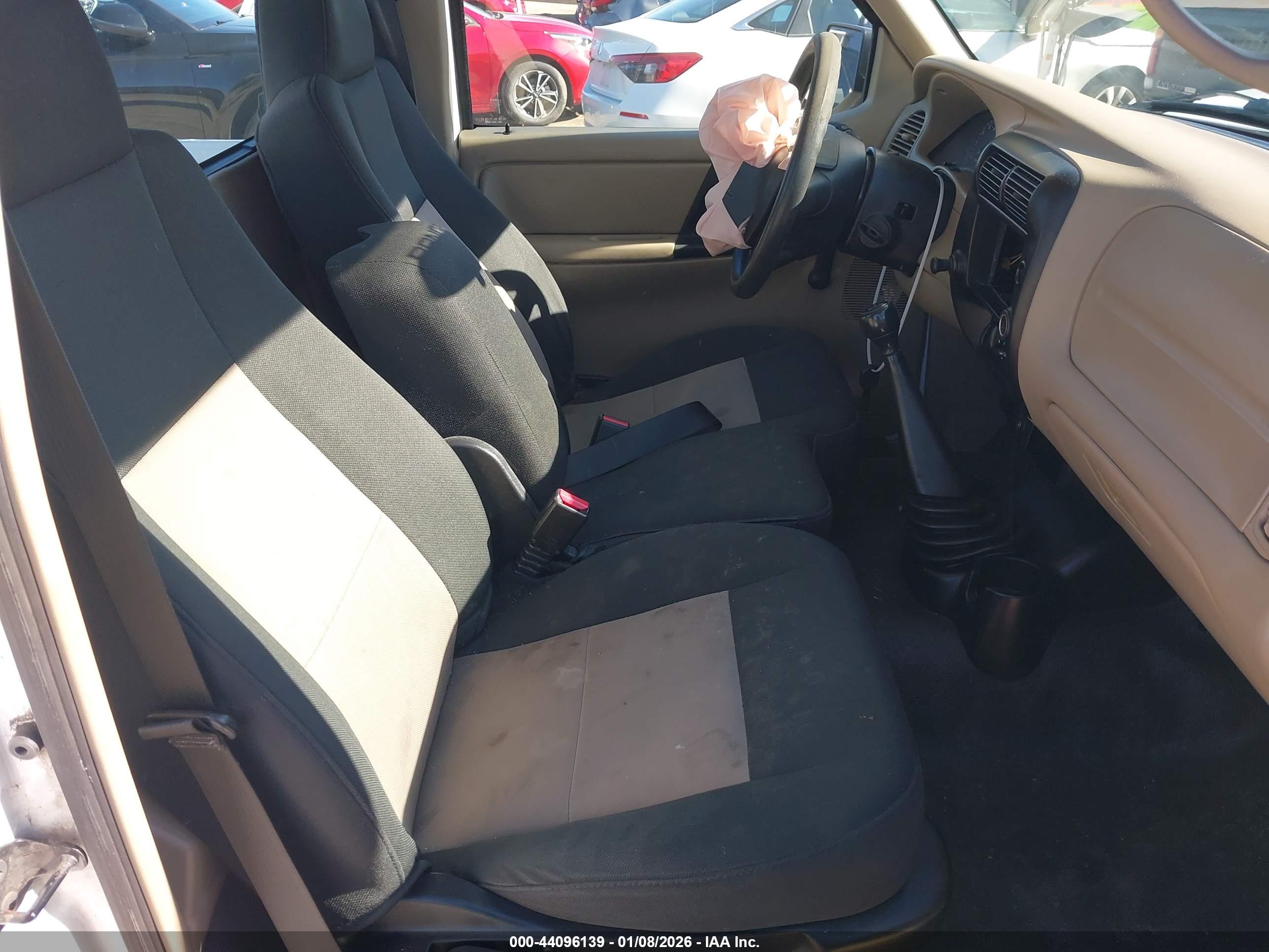 FORD RANGER image 8