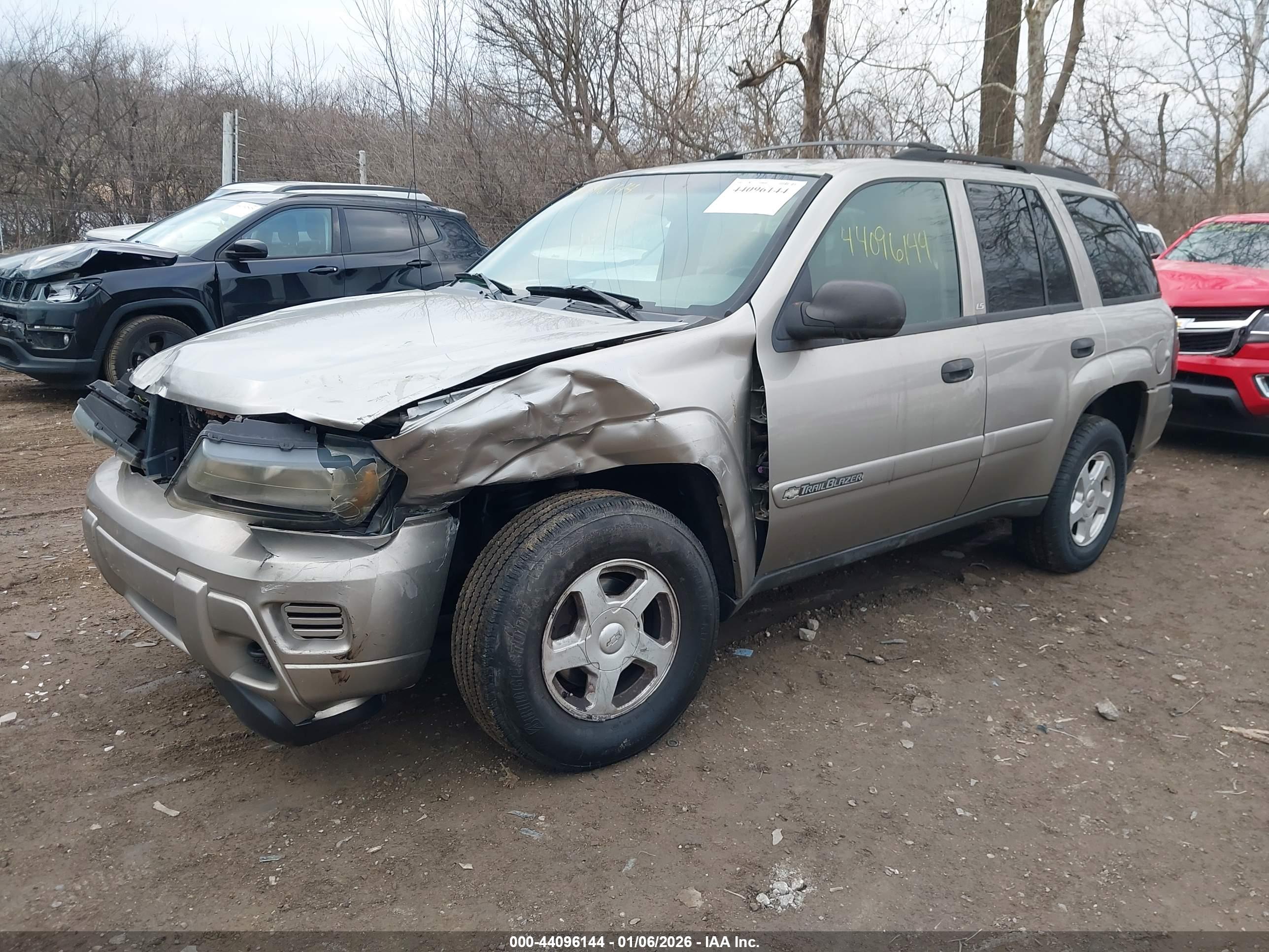CHEVROLET TRAILBLAZER image 2