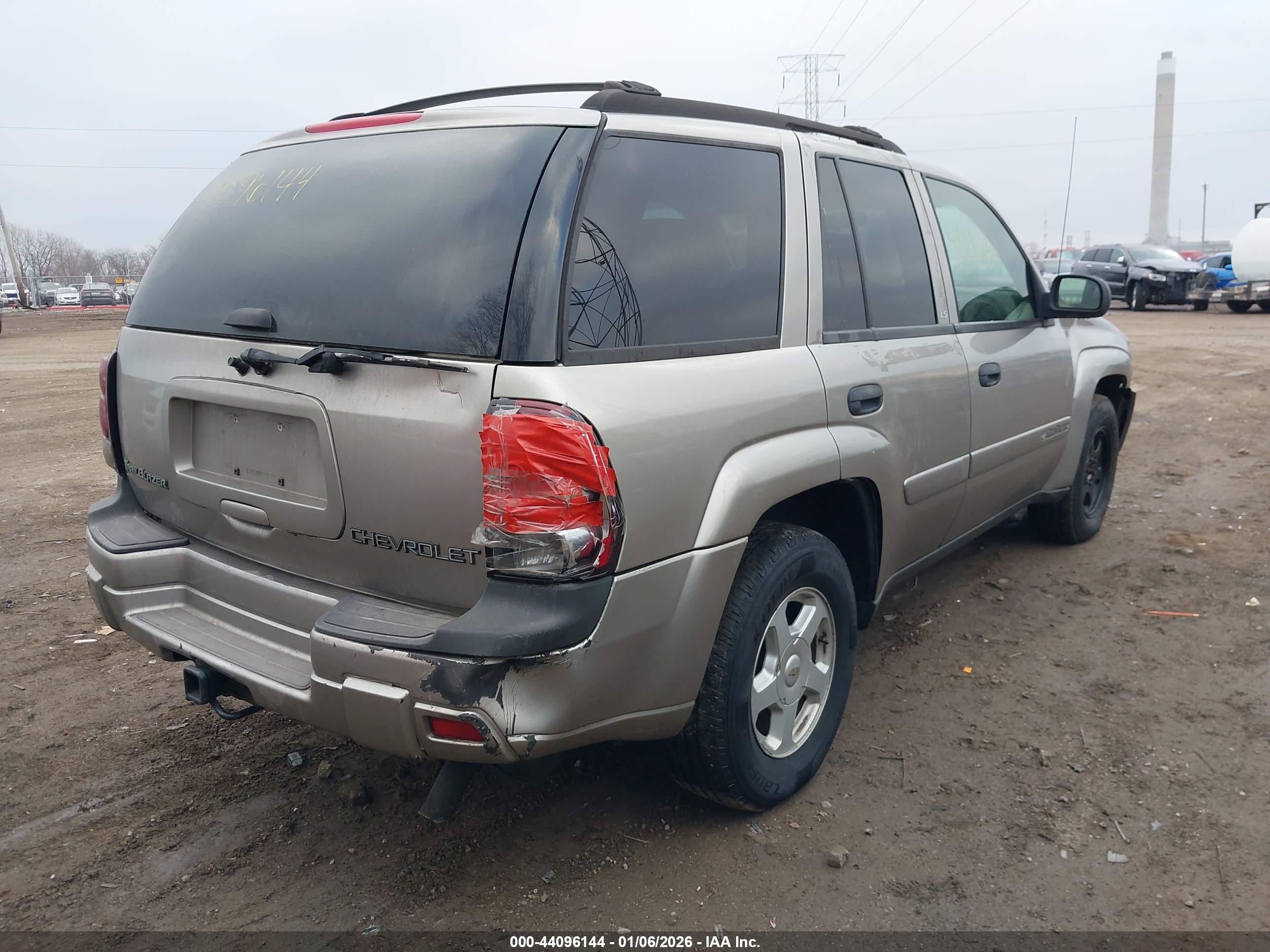 CHEVROLET TRAILBLAZER image 4