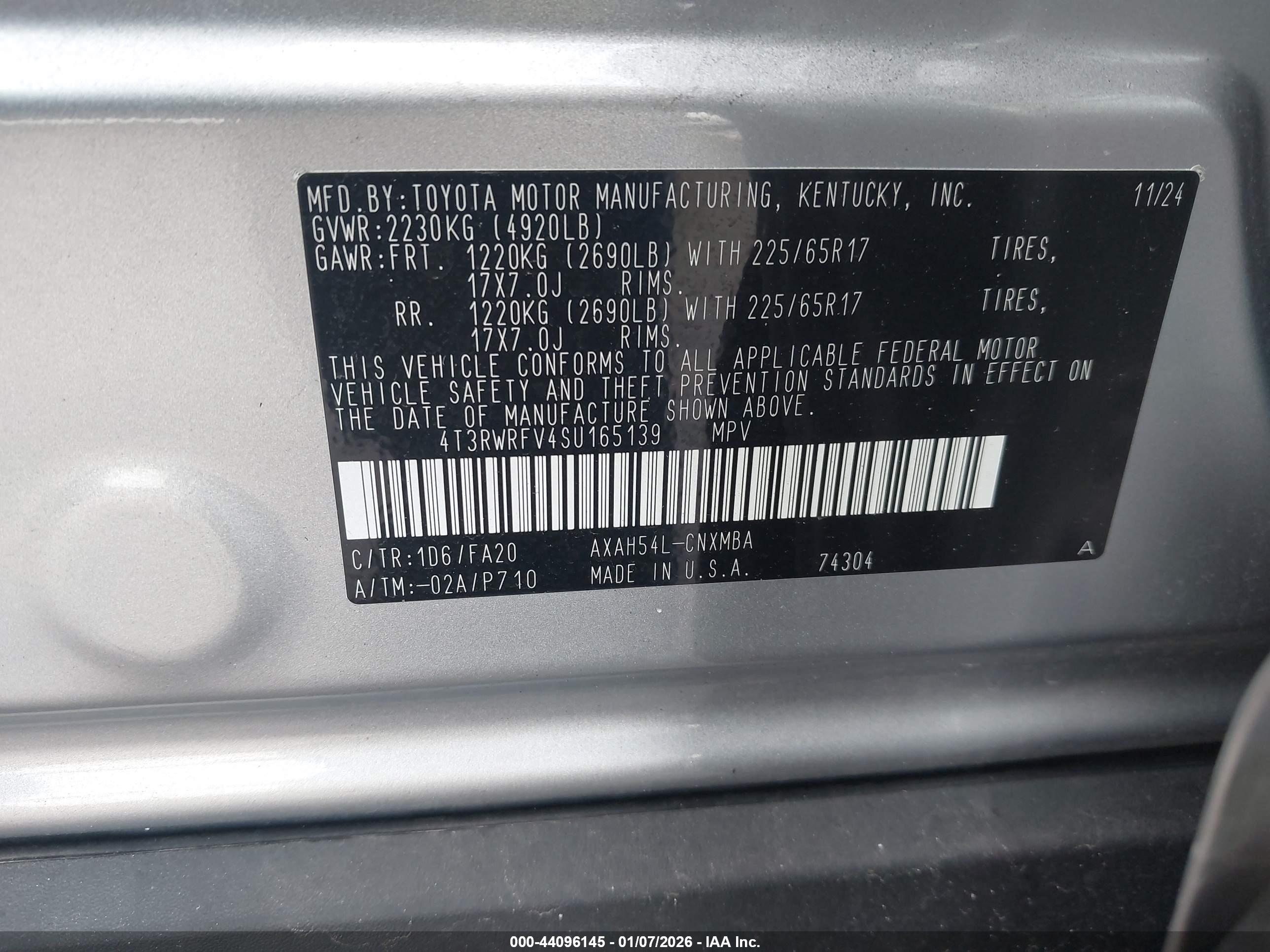 TOYOTA RAV4 image 9