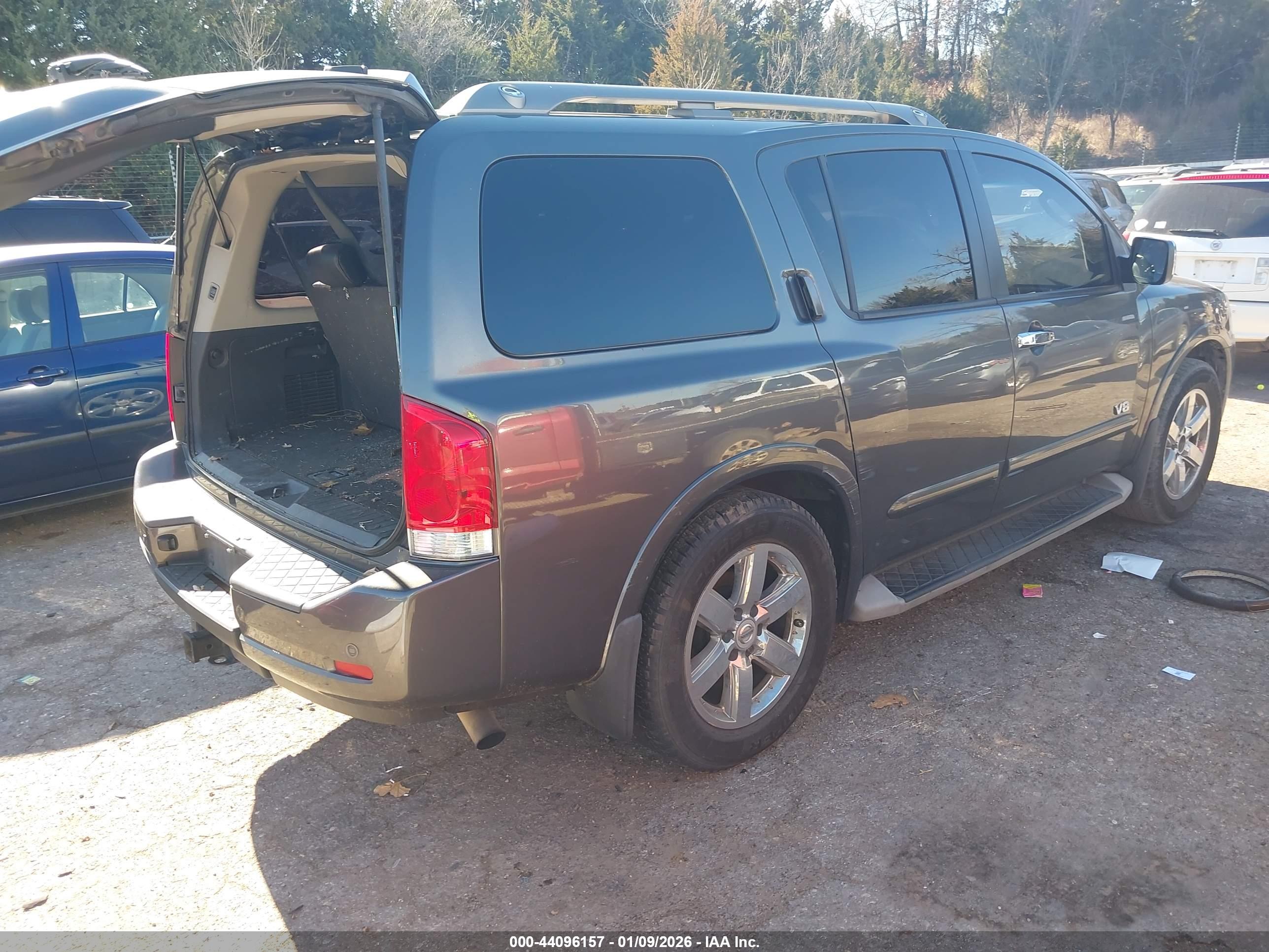 NISSAN ARMADA image 4