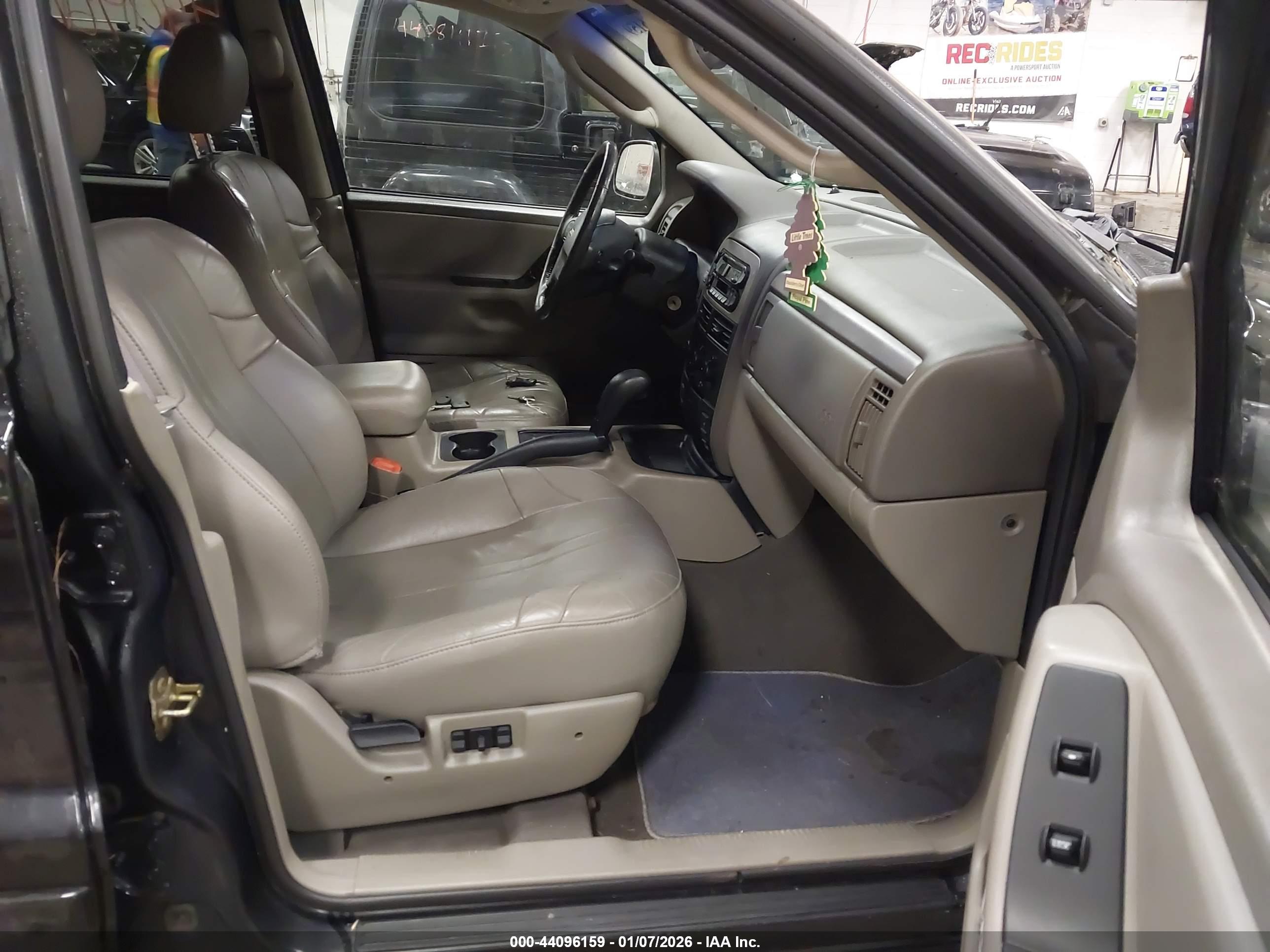 JEEP GRAND image 5