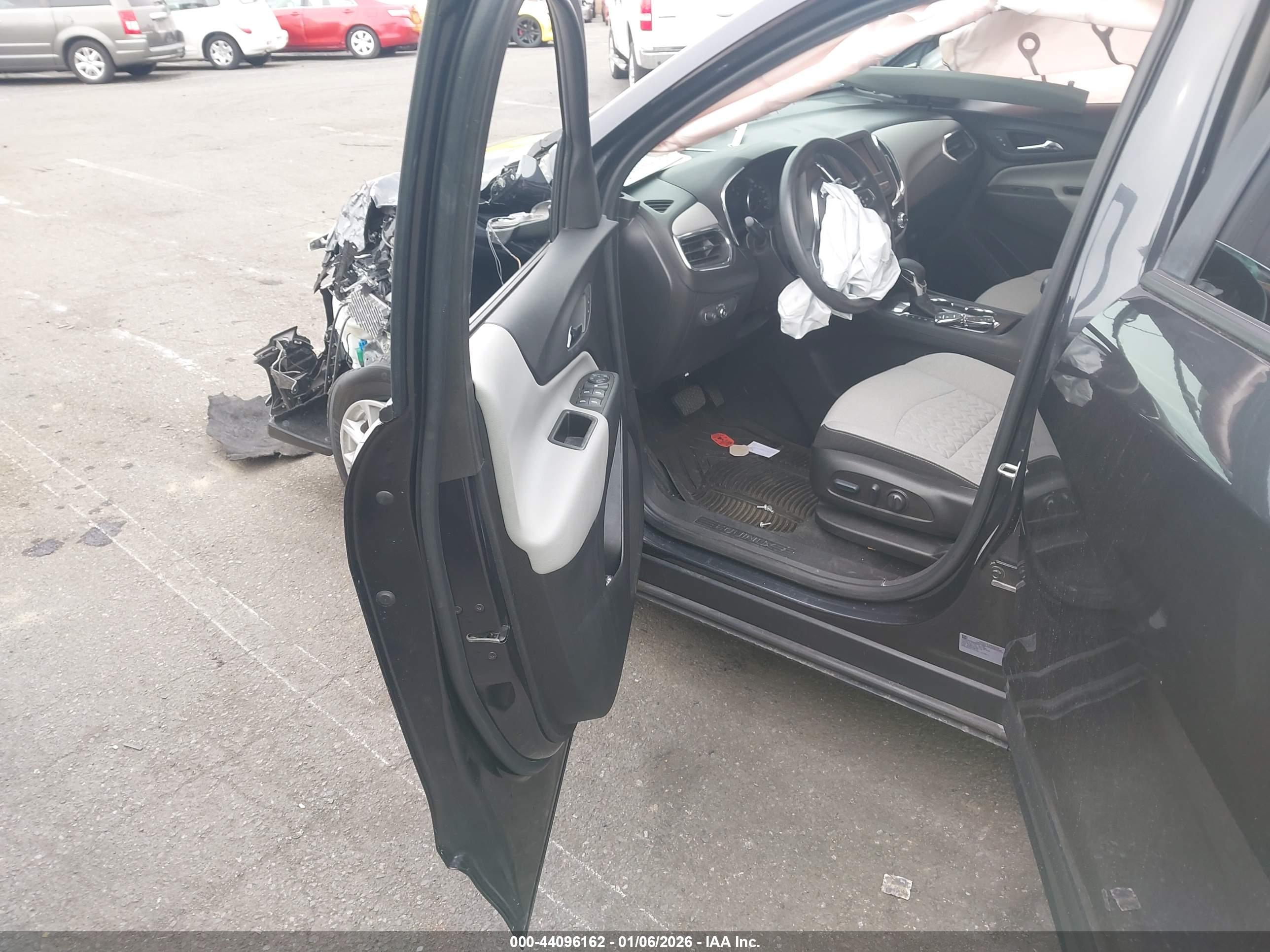 CHEVROLET EQUINOX image 5