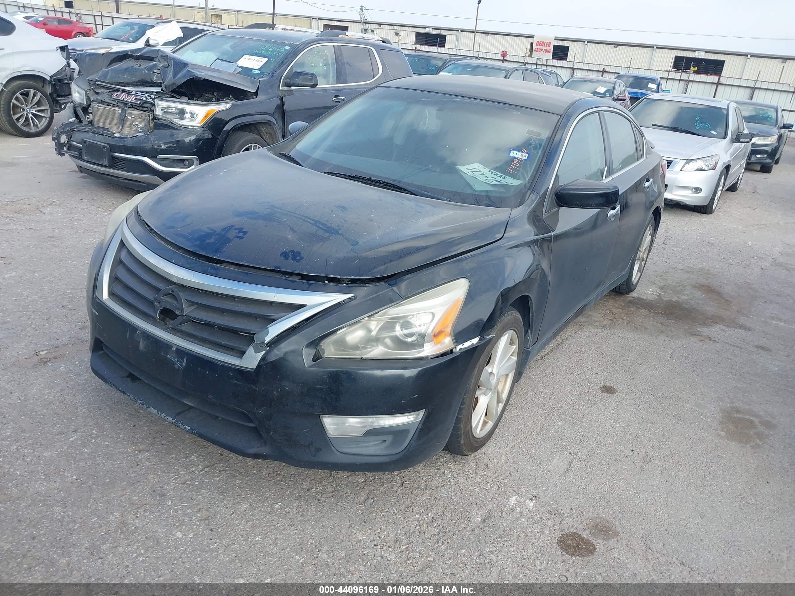 NISSAN ALTIMA image 2