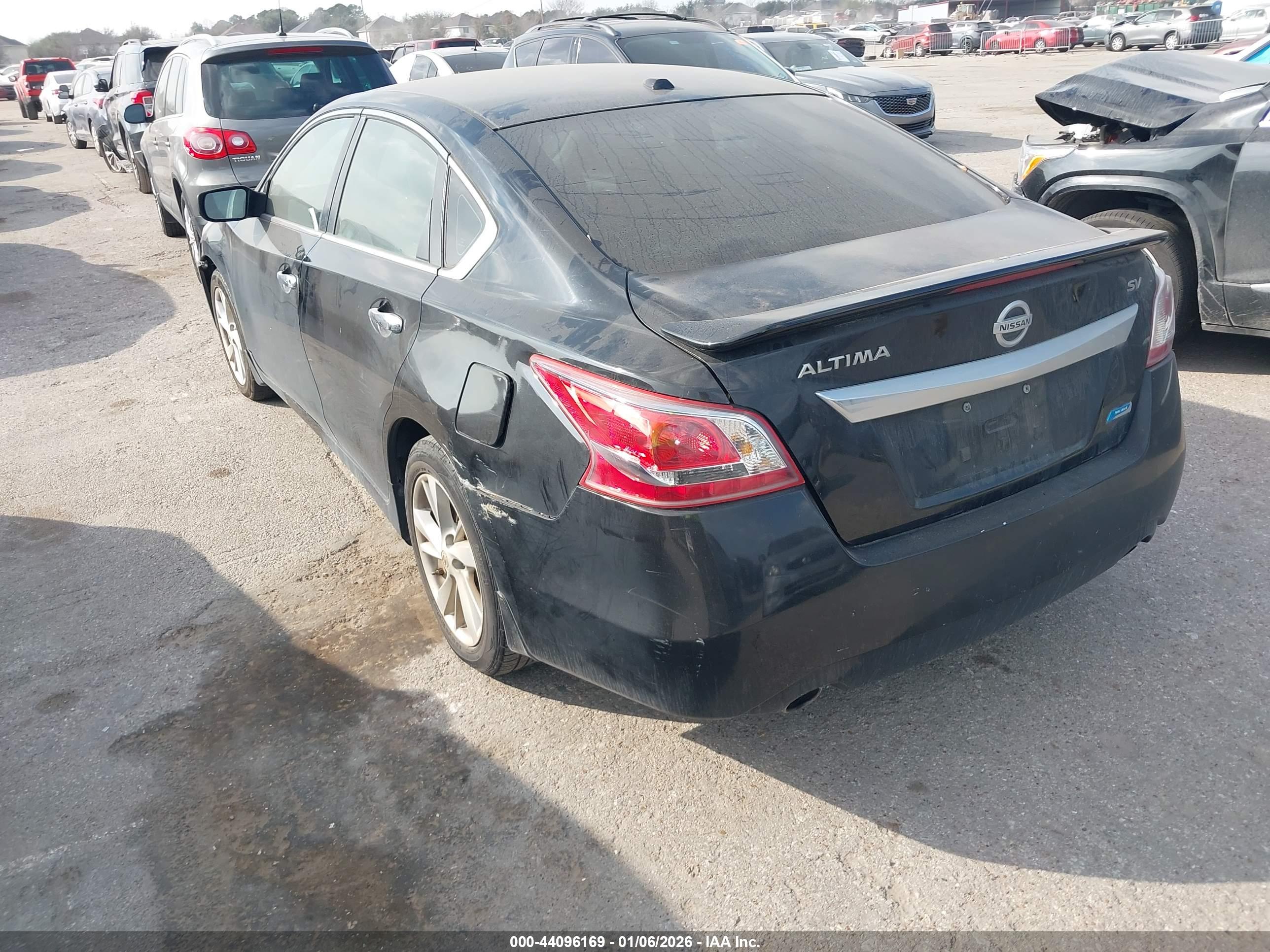 NISSAN ALTIMA image 3