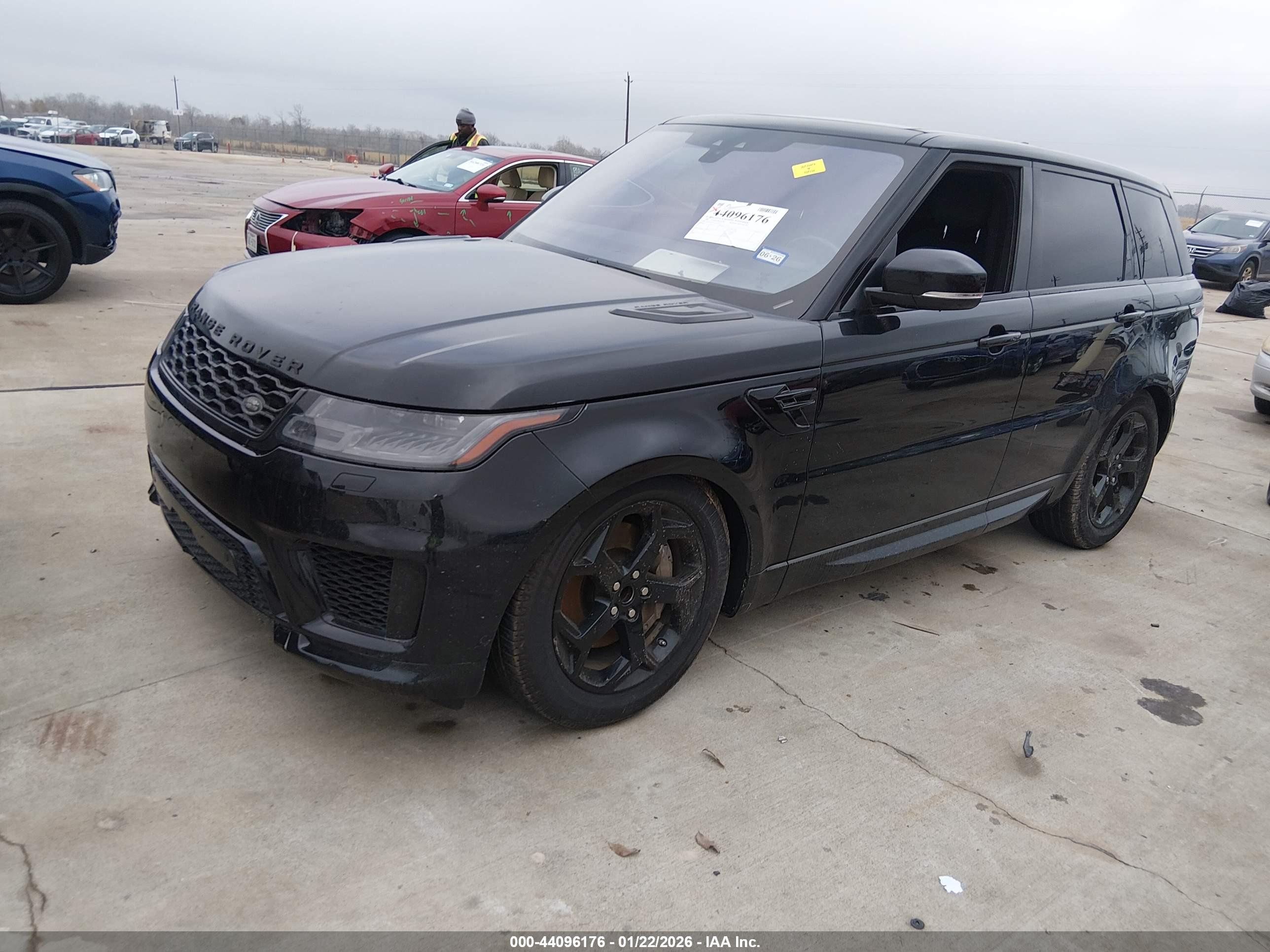 LAND ROVER image 2