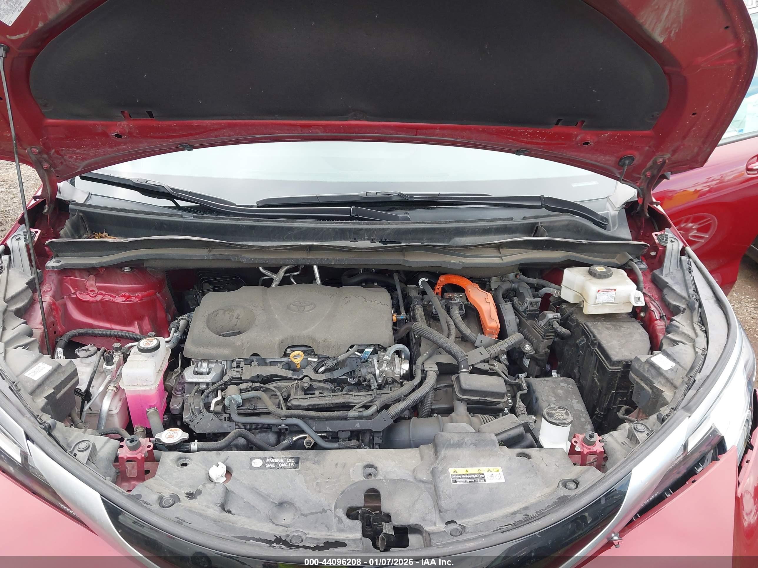 TOYOTA SIENNA image 10