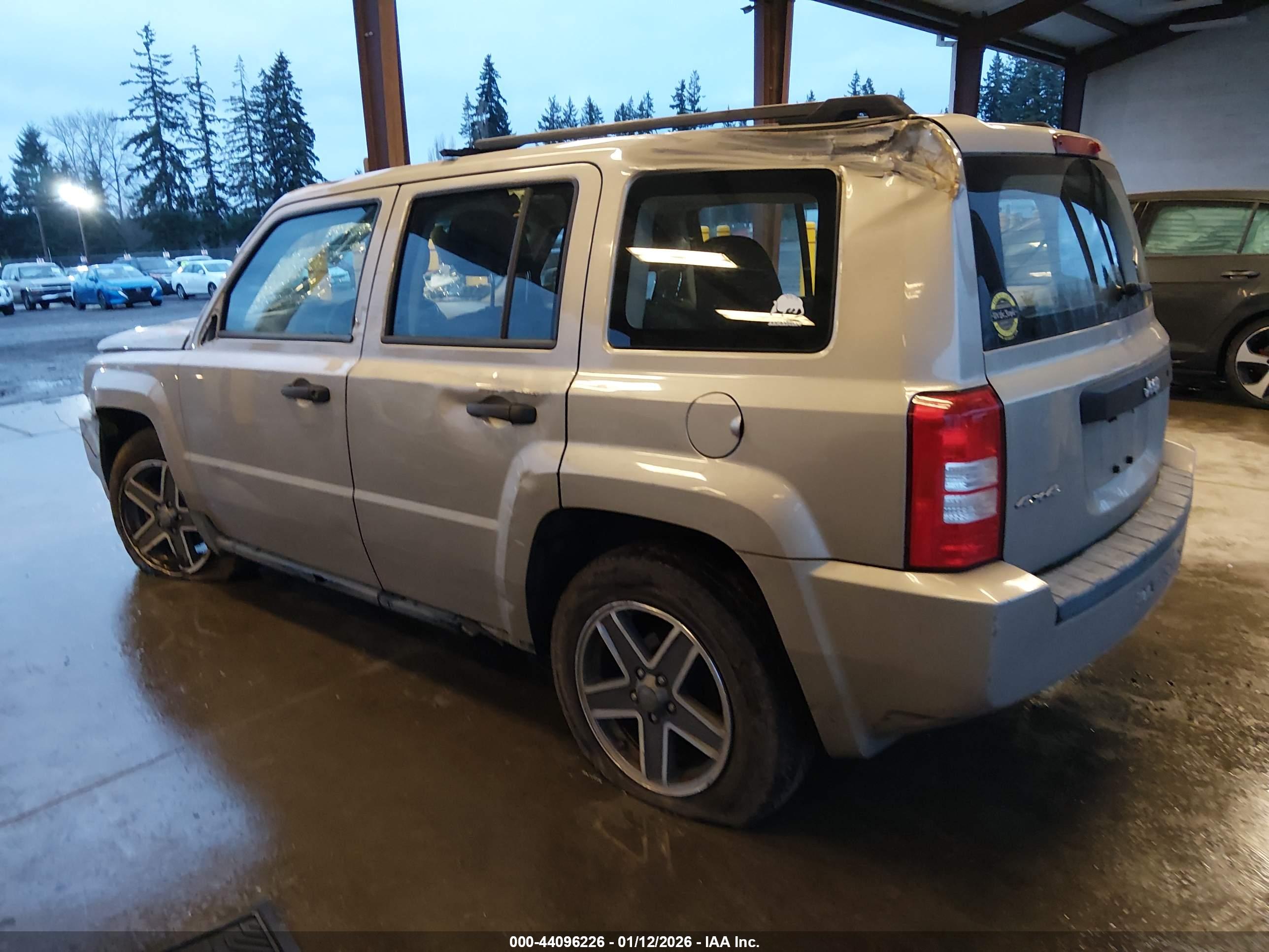 JEEP PATRIOT image 3