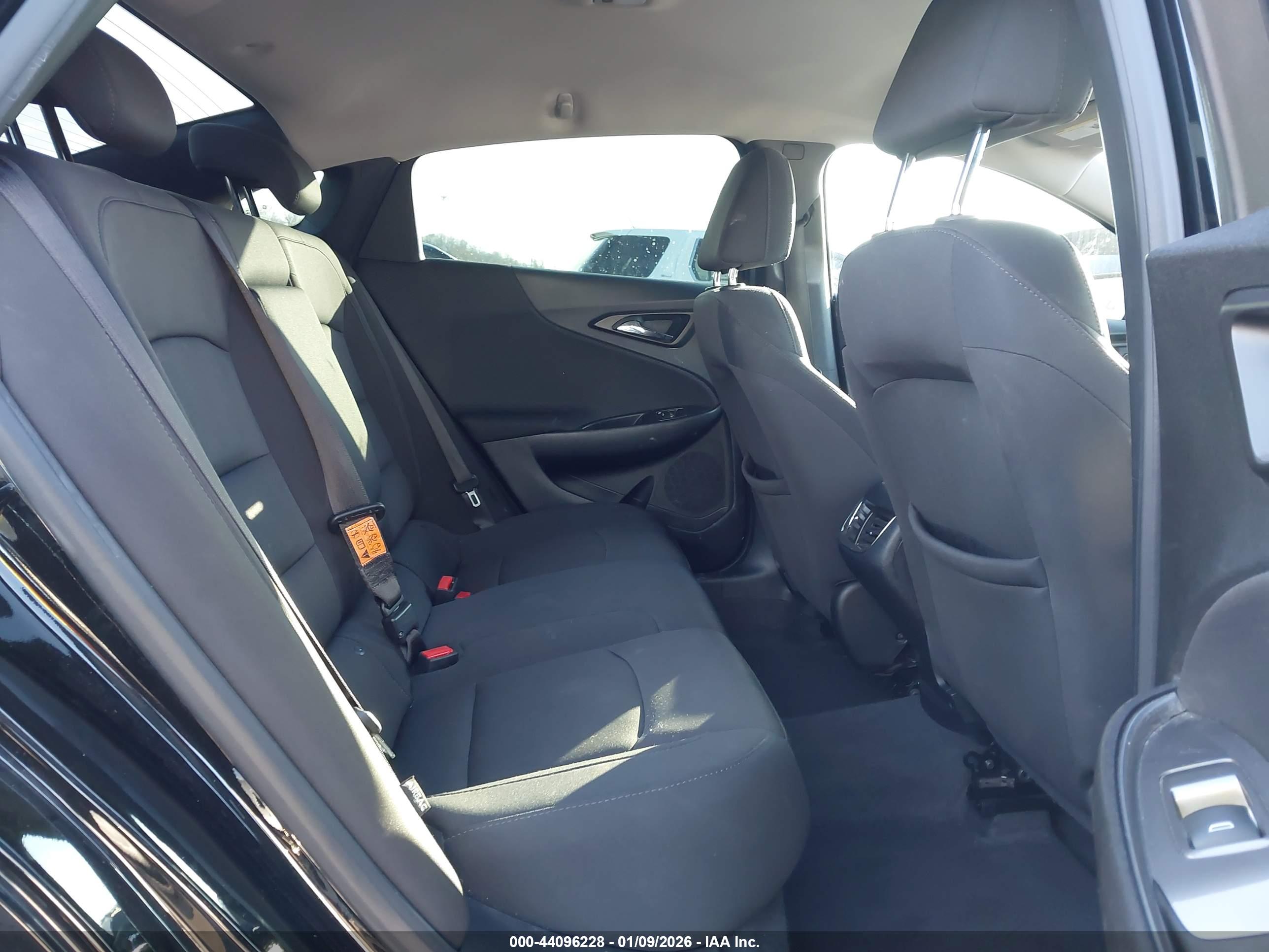 CHEVROLET MALIBU image 8