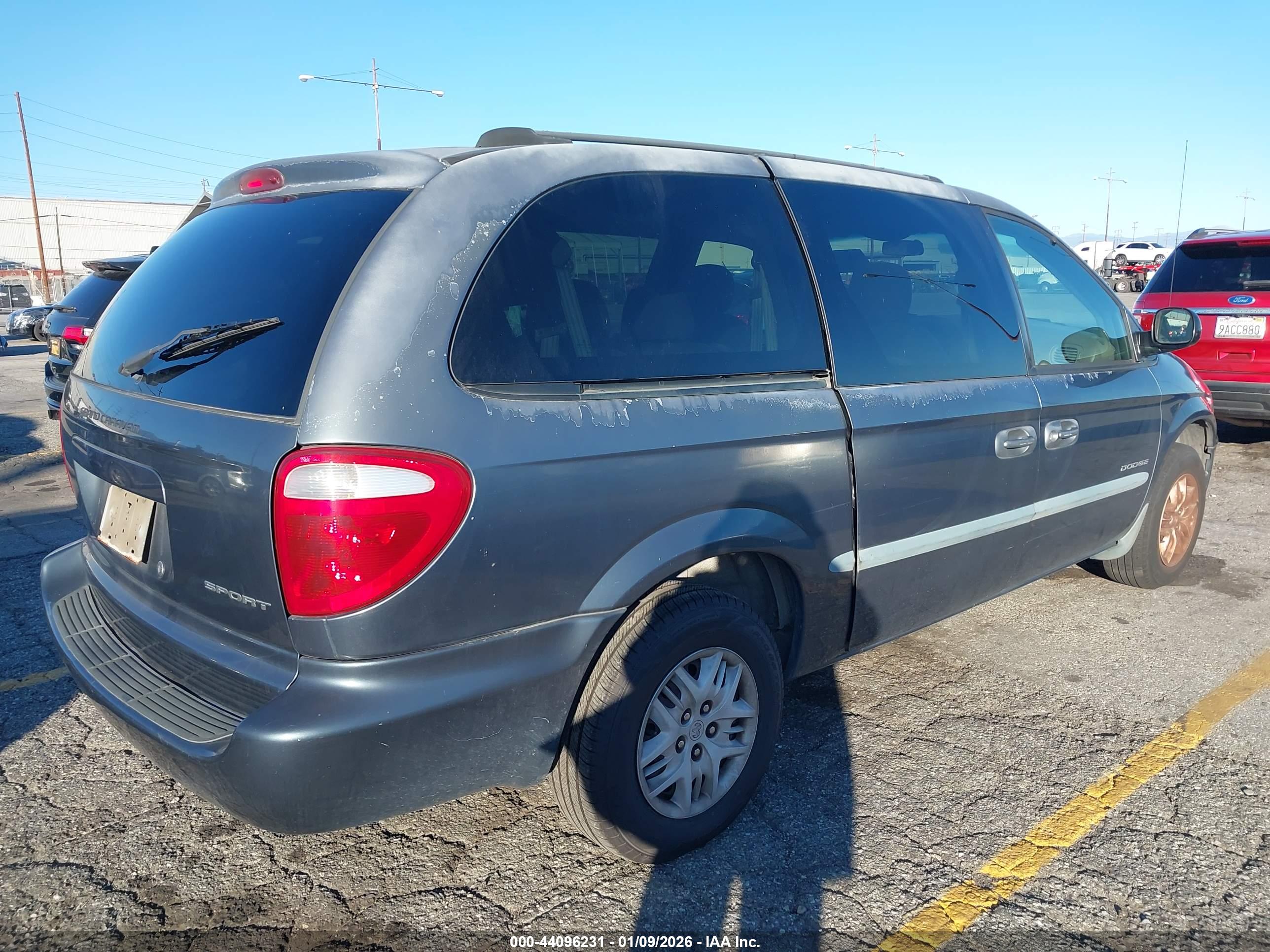 DODGE GRAND image 4