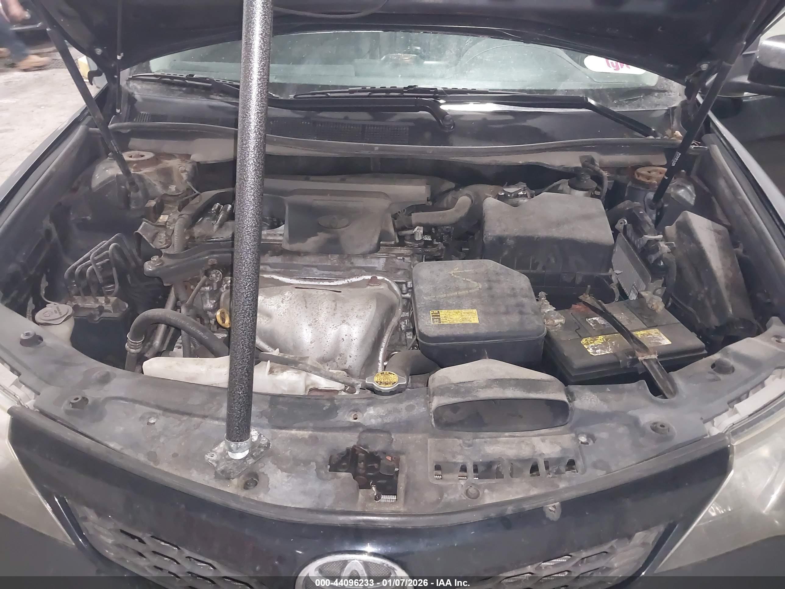 TOYOTA CAMRY image 10