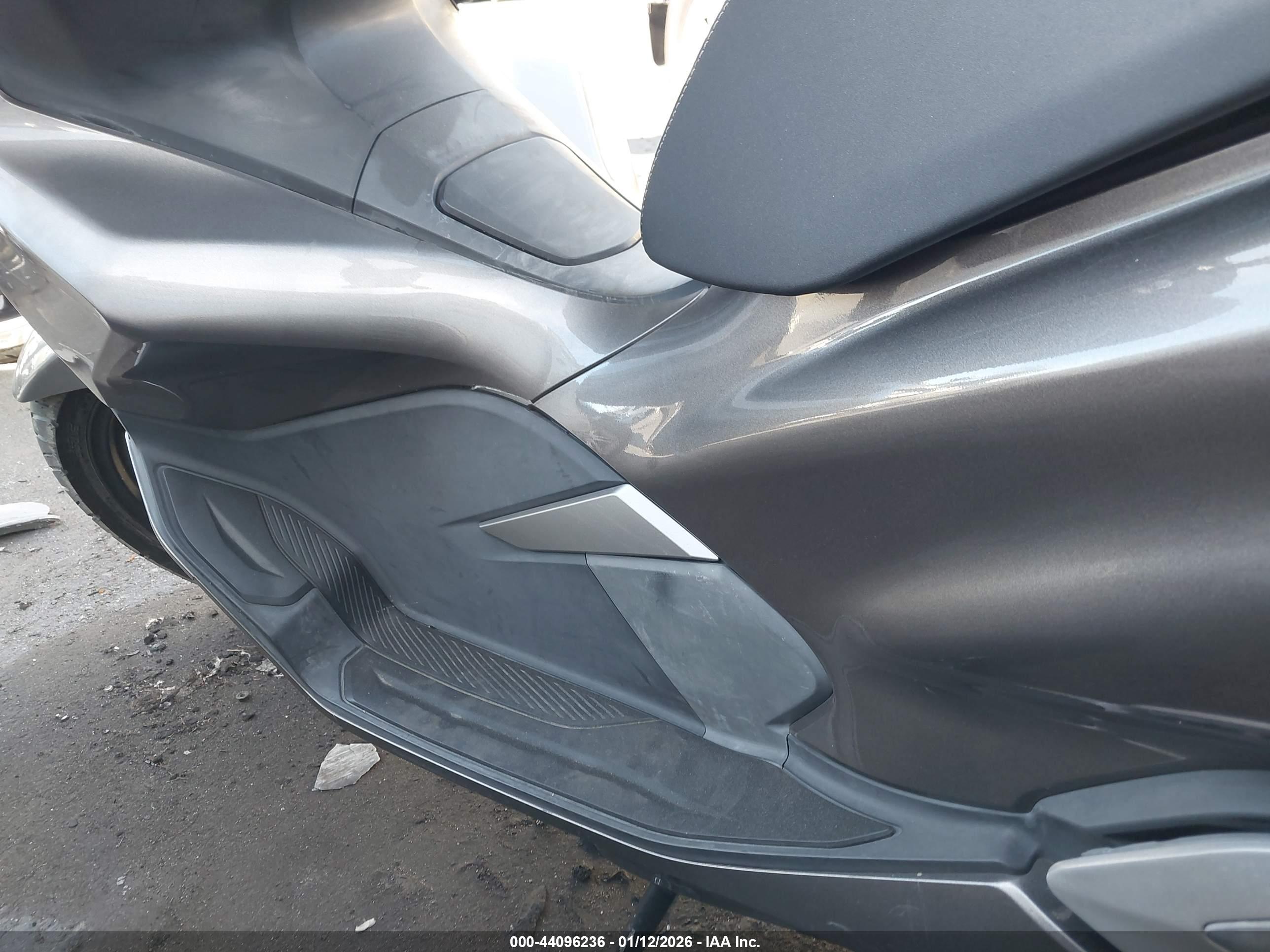 HONDA WW150 image 9