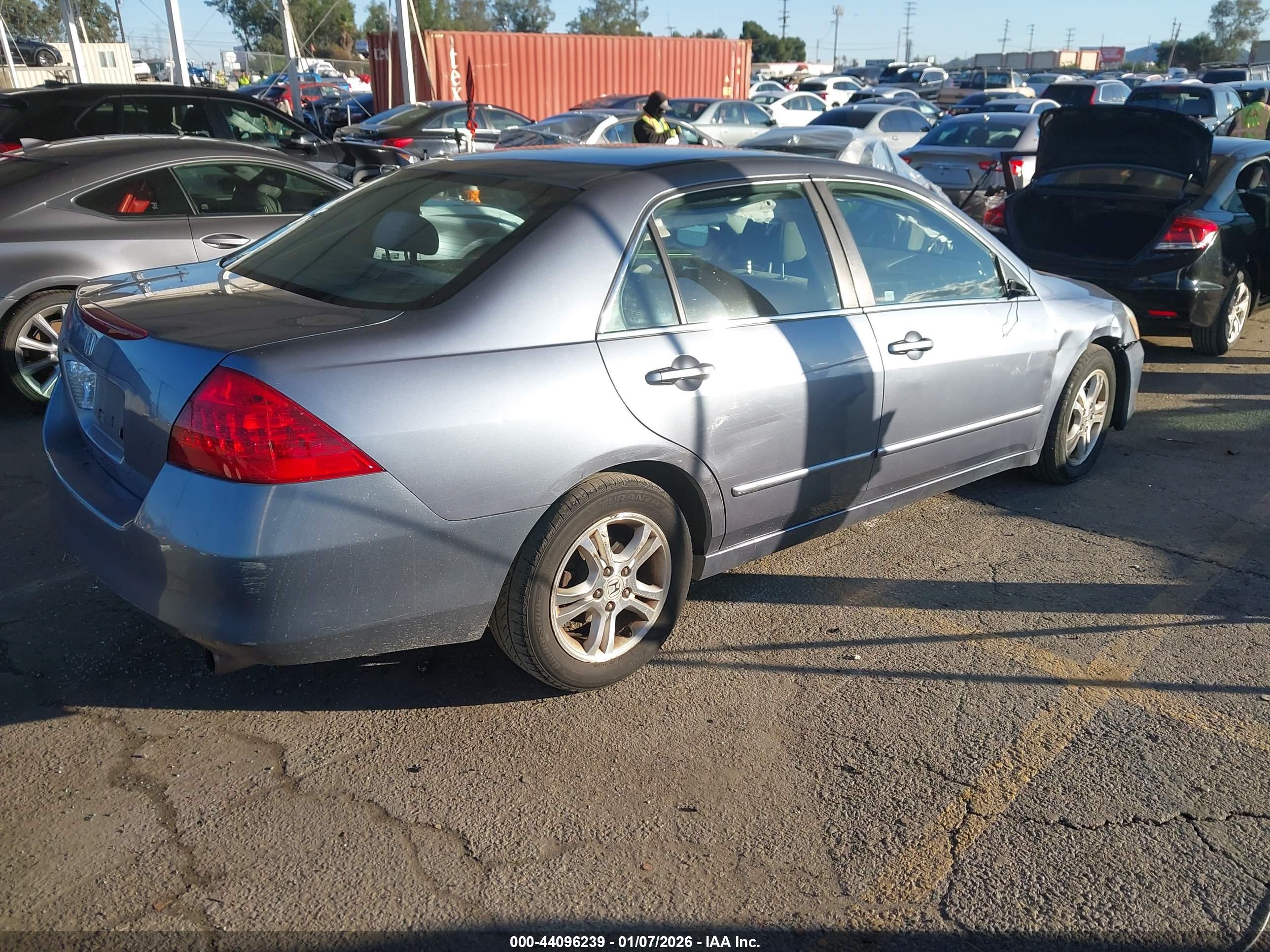 HONDA ACCORD image 4