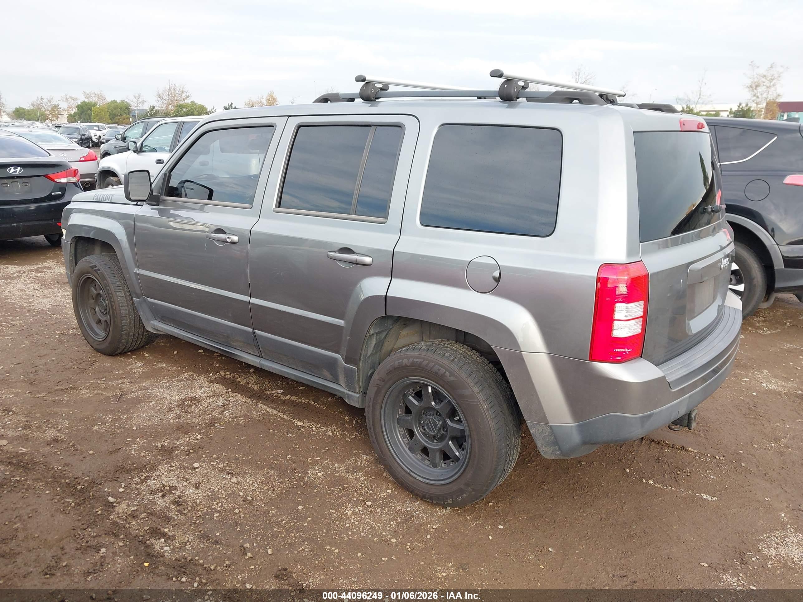 JEEP PATRIOT image 3