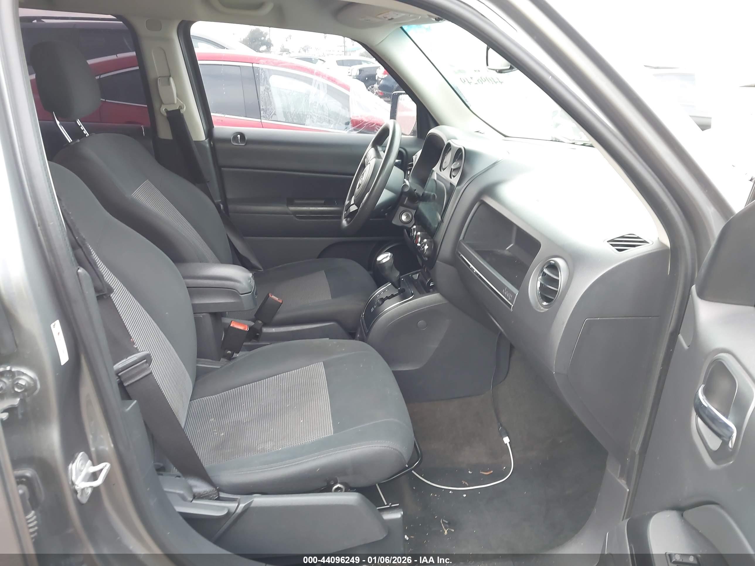 JEEP PATRIOT image 5