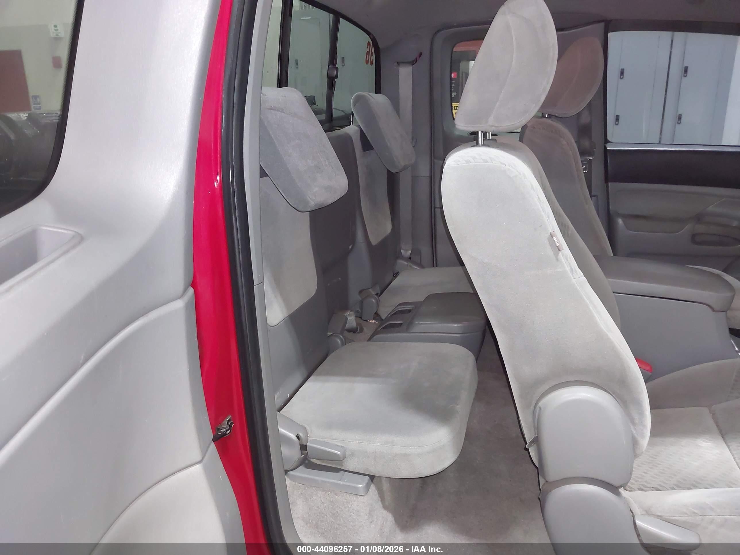 TOYOTA TACOMA image 8