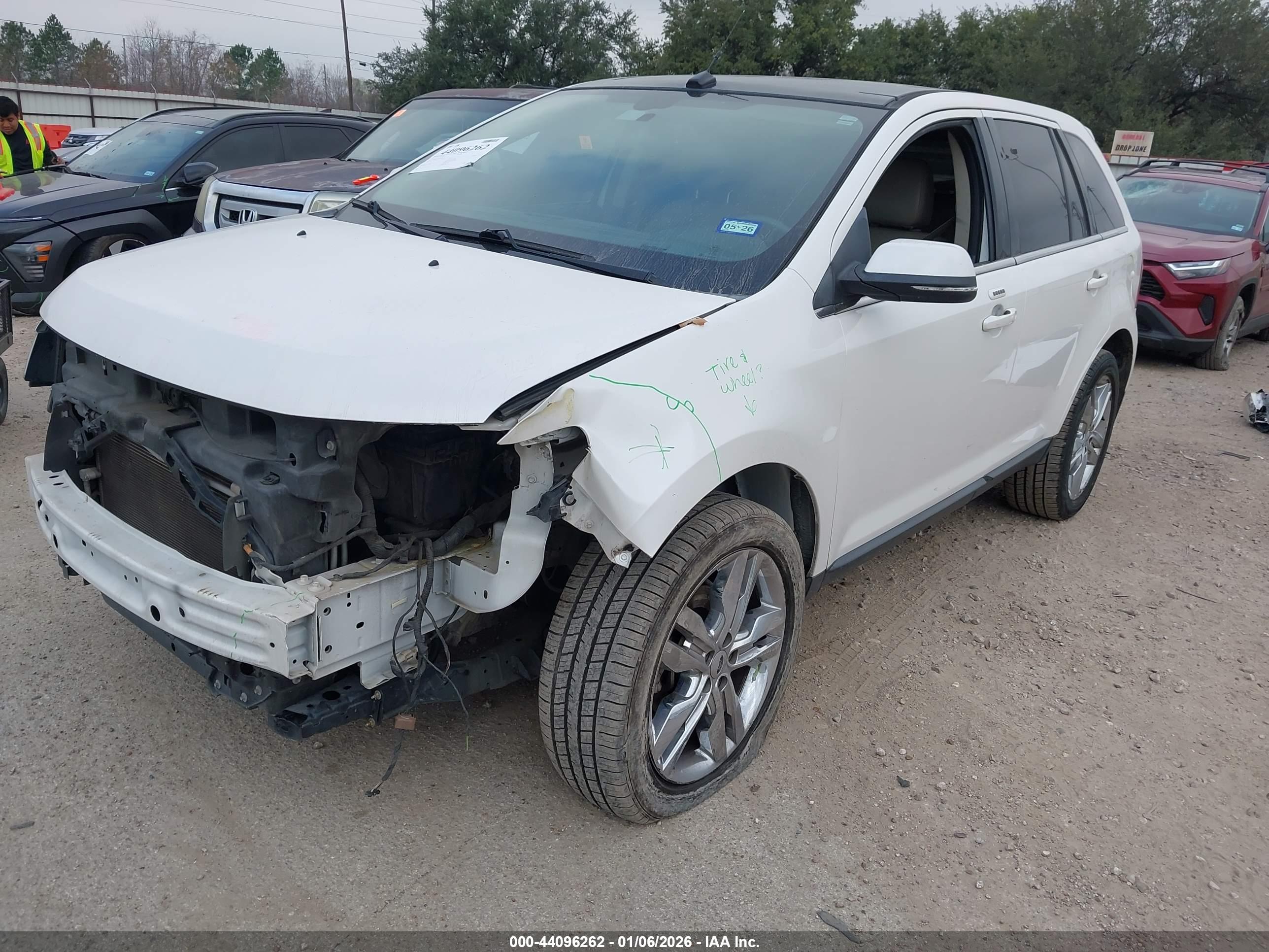 FORD EDGE image 2