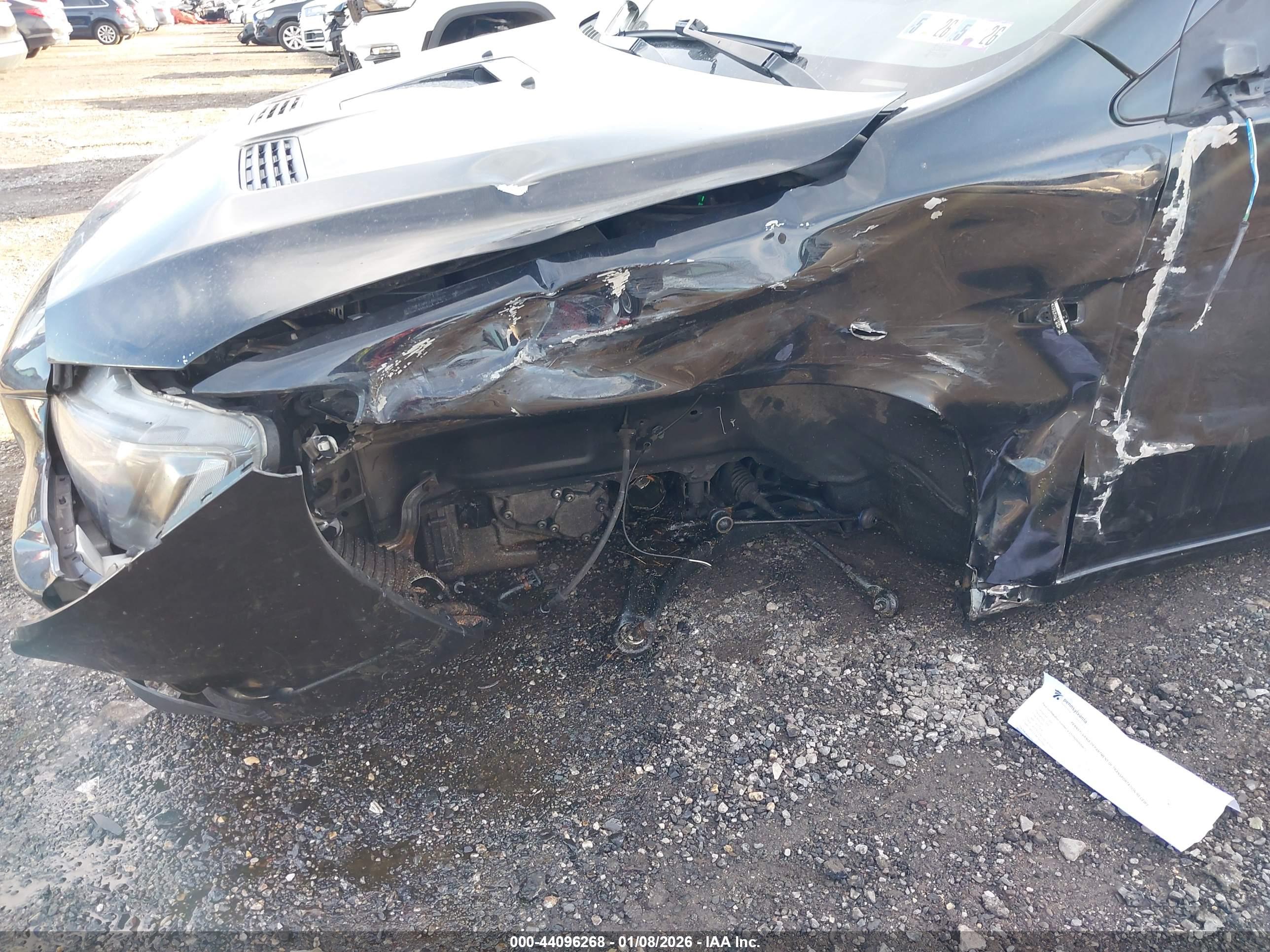 MITSUBISHI LANCER image 6