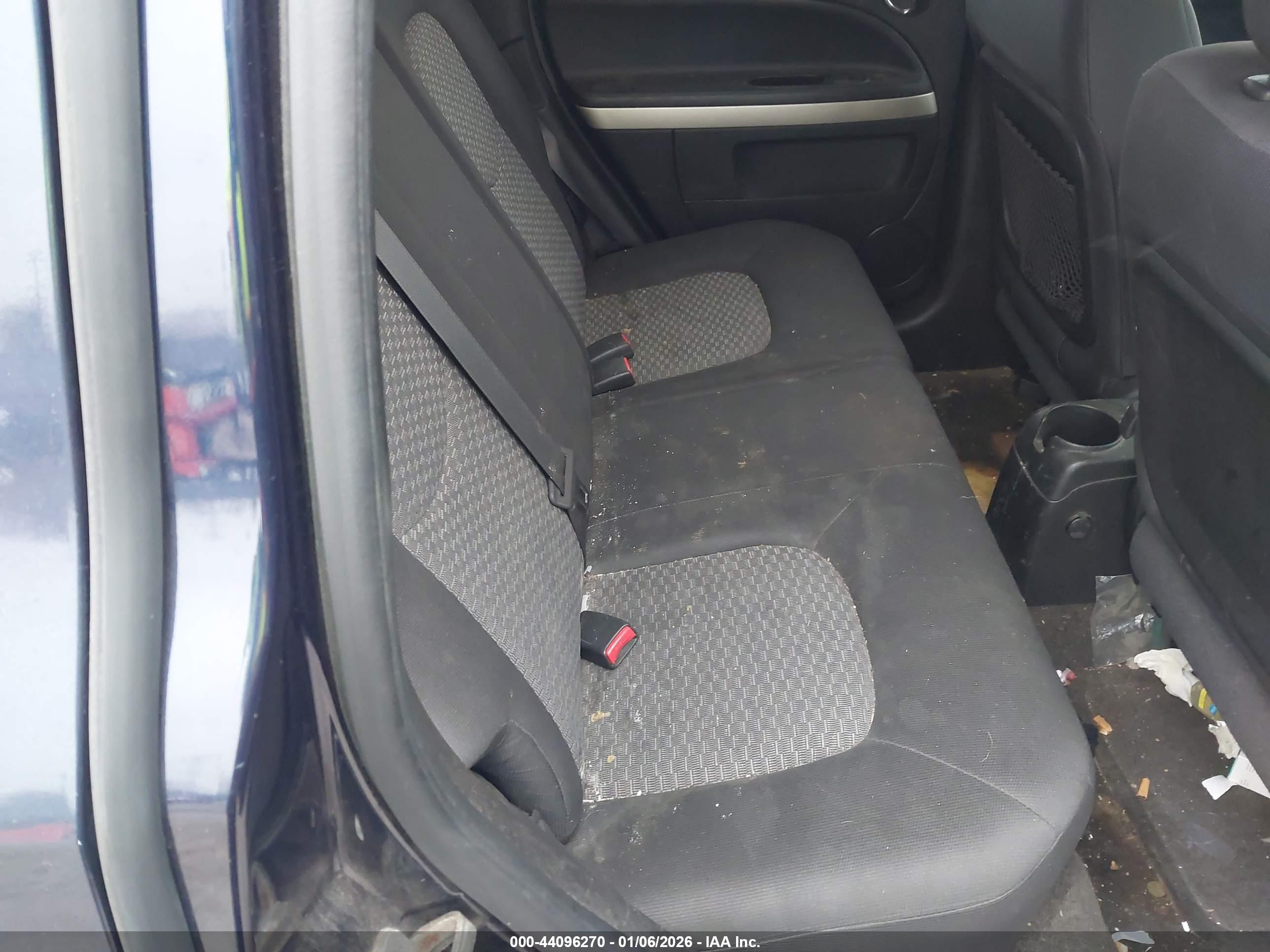 CHEVROLET HHR image 8