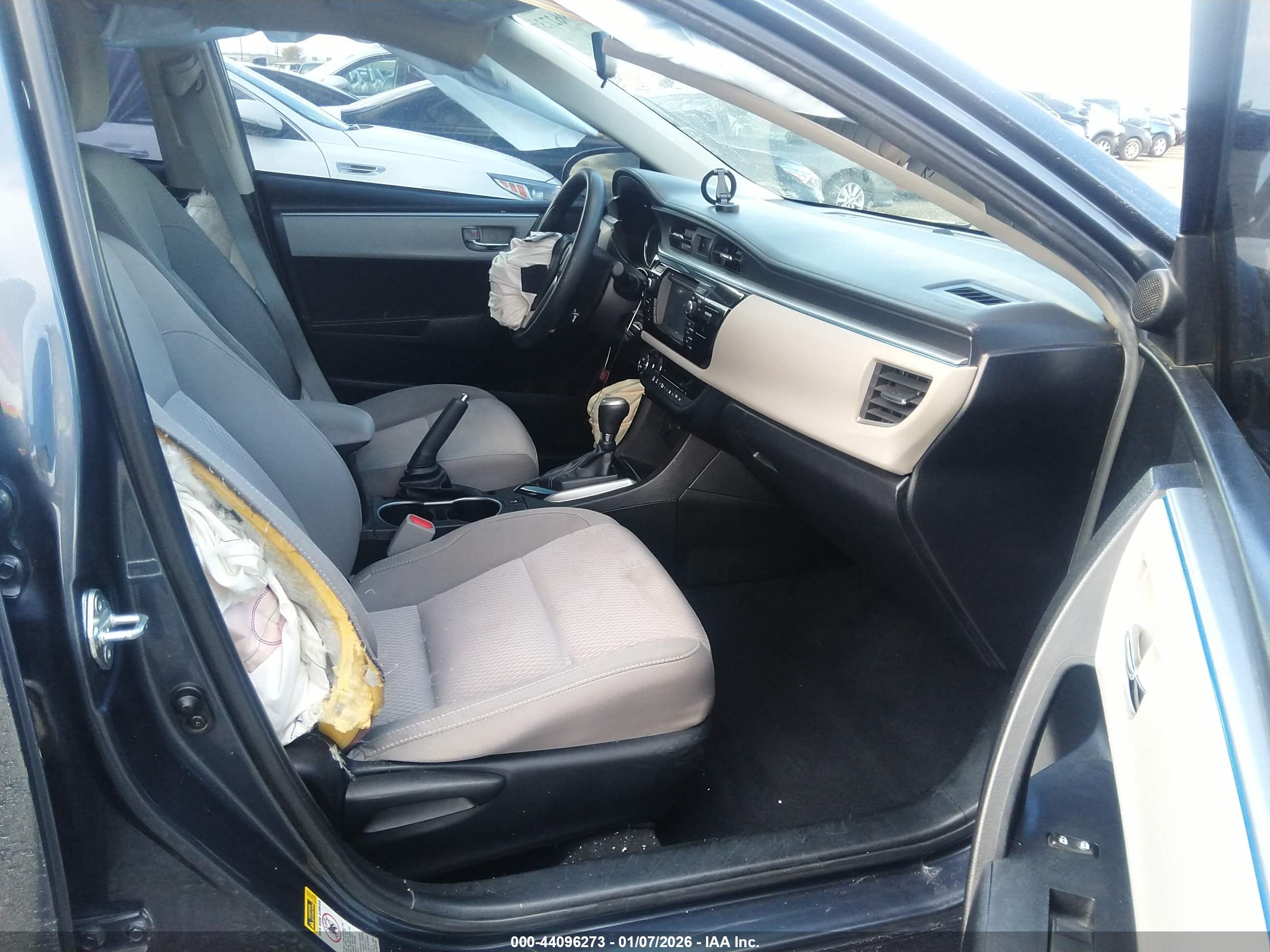 TOYOTA COROLLA image 5
