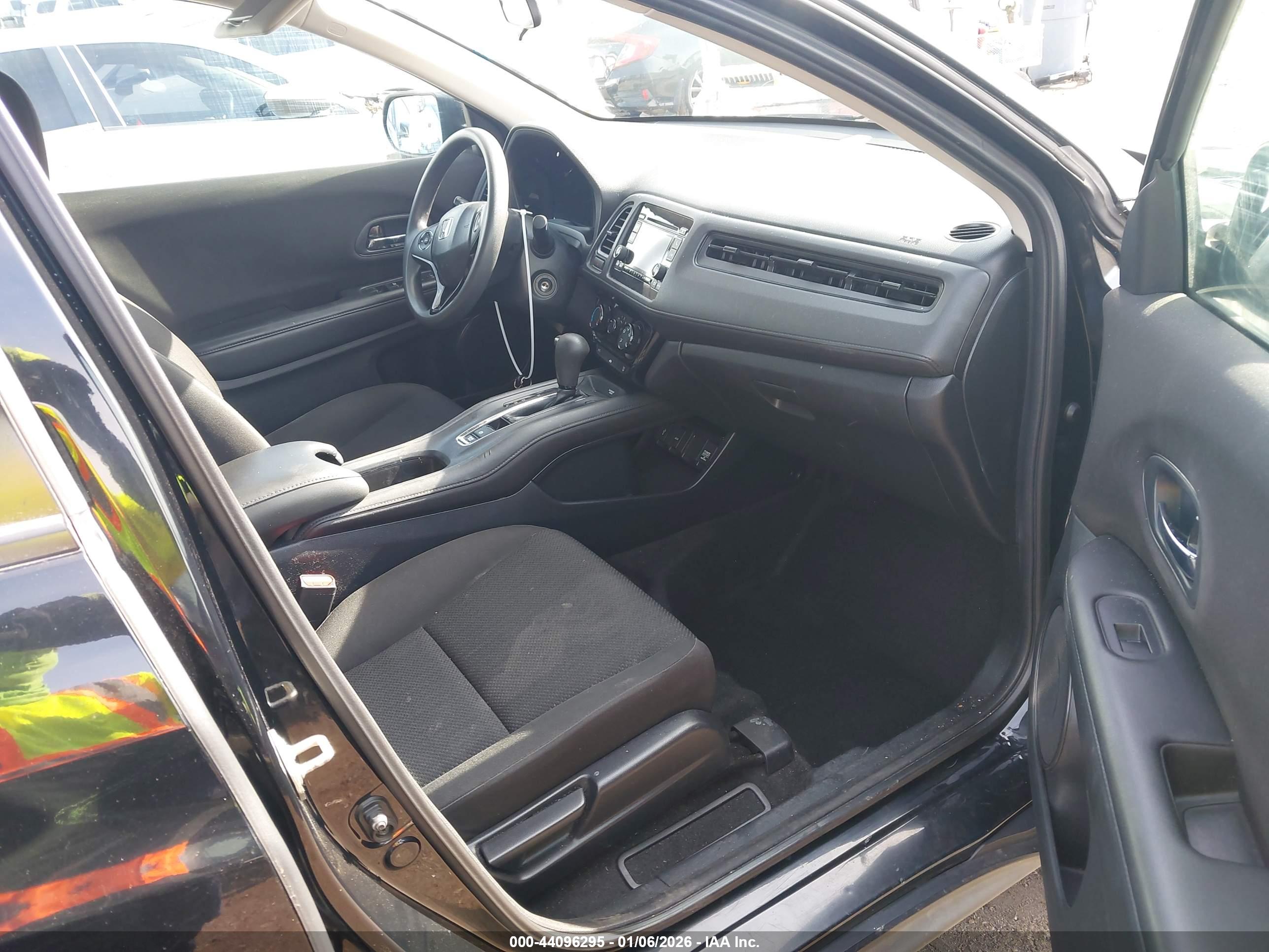 HONDA HR-V image 5