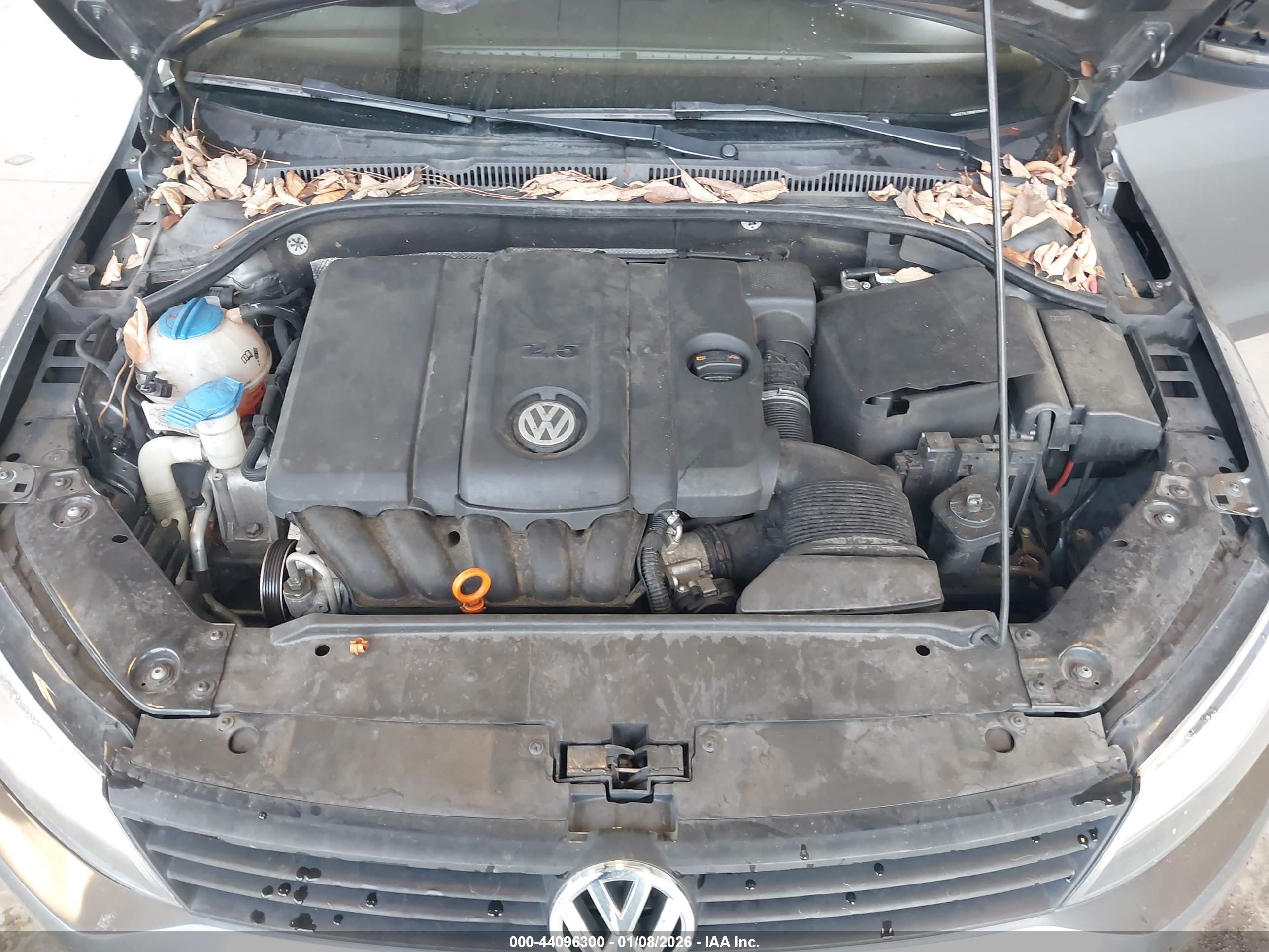 VOLKSWAGEN JETTA image 10