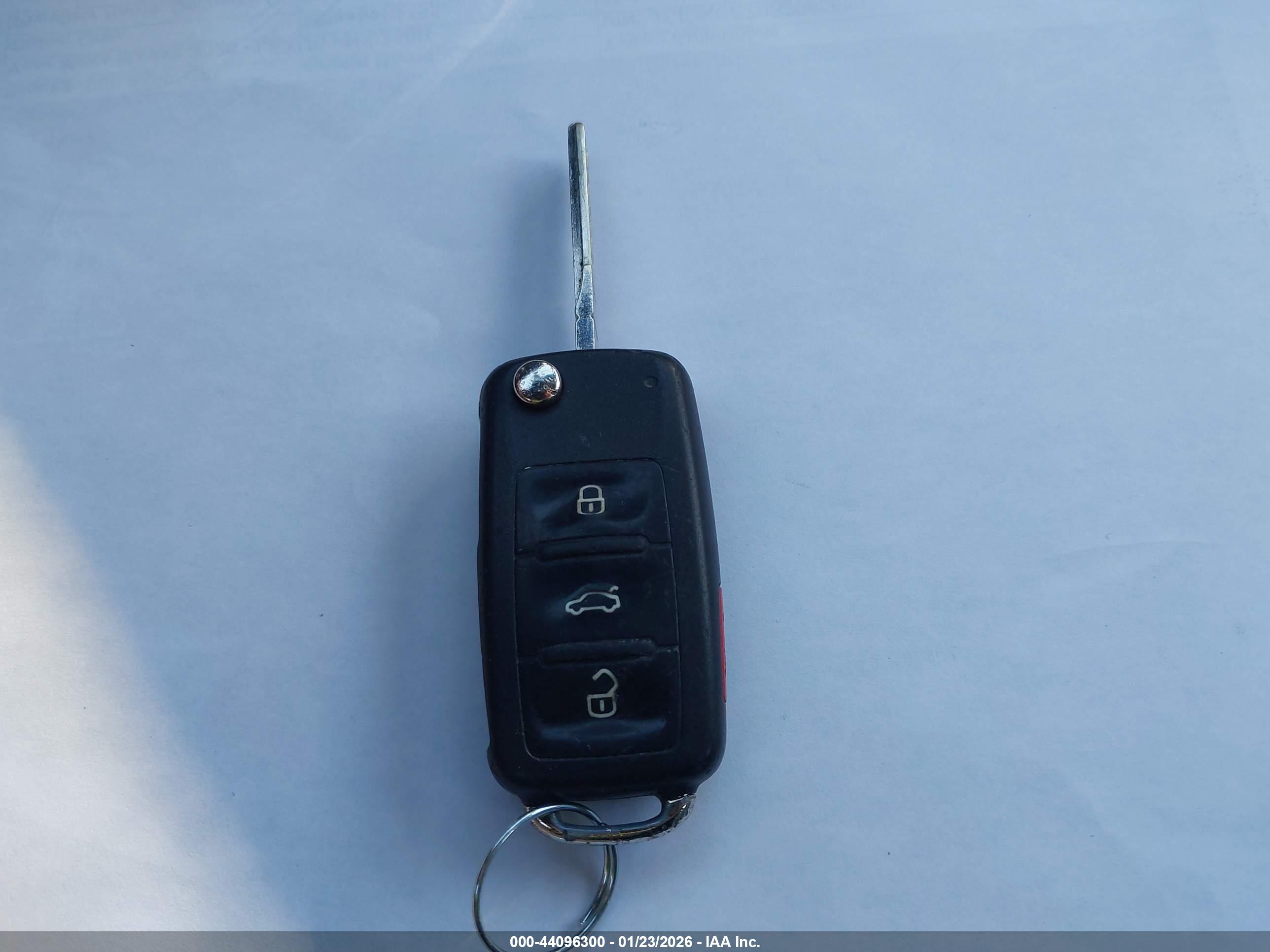 VOLKSWAGEN JETTA image 11