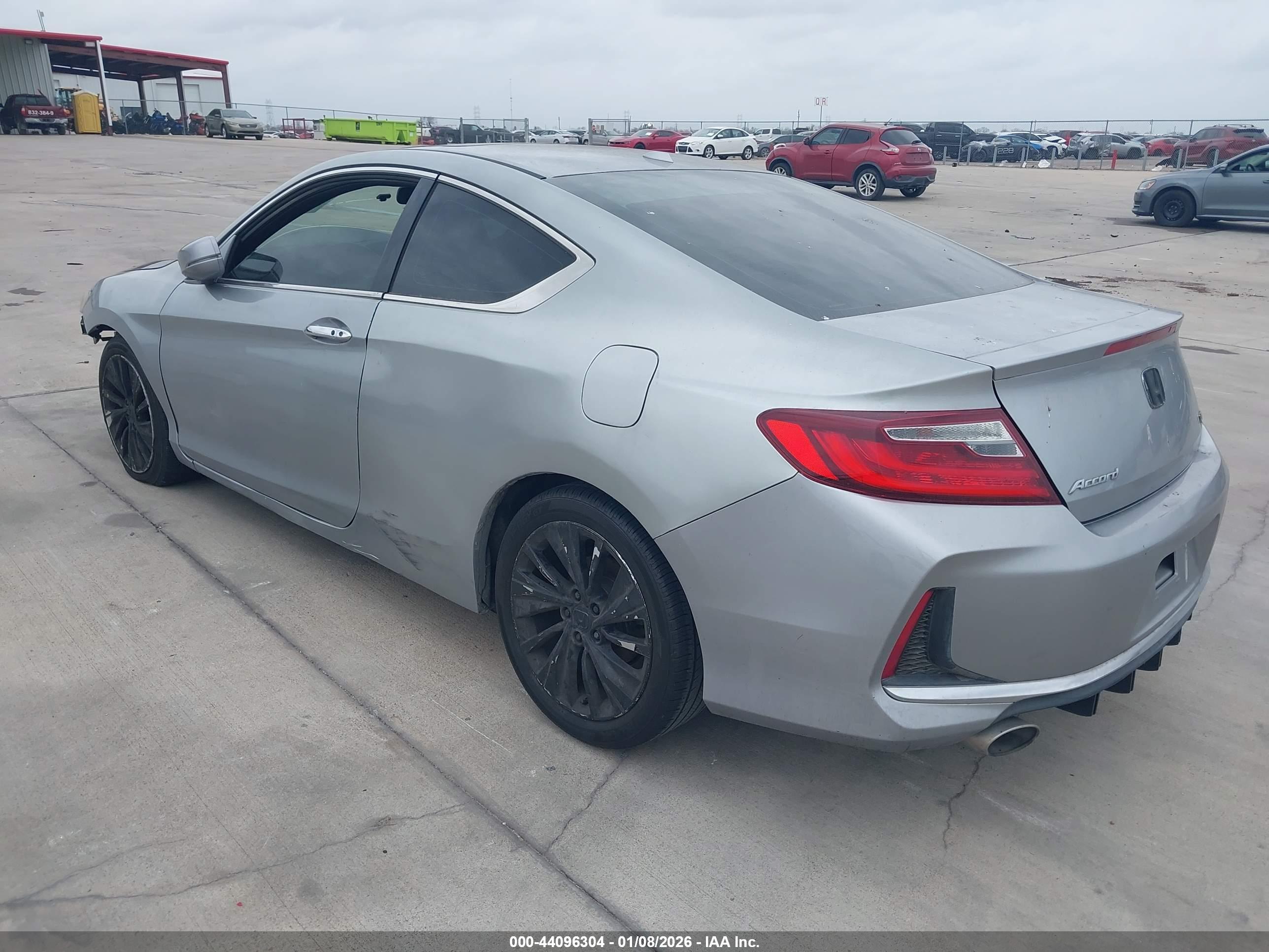 HONDA ACCORD image 3