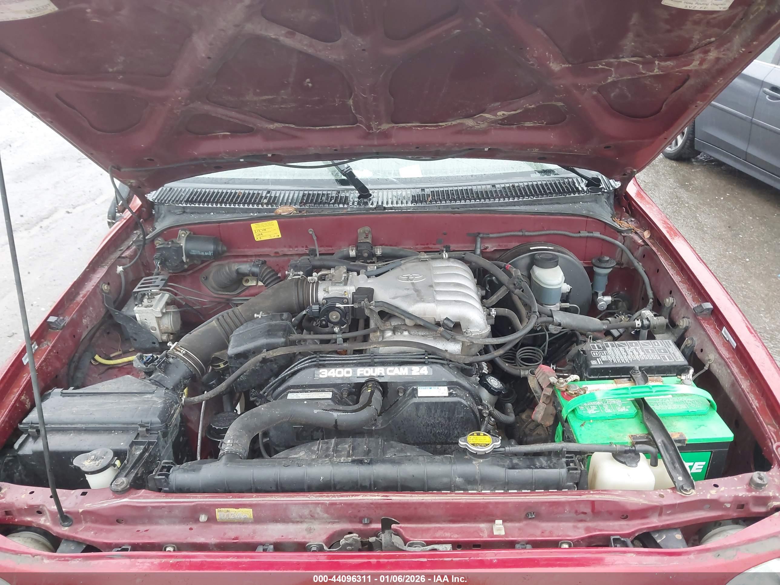 TOYOTA TACOMA image 10