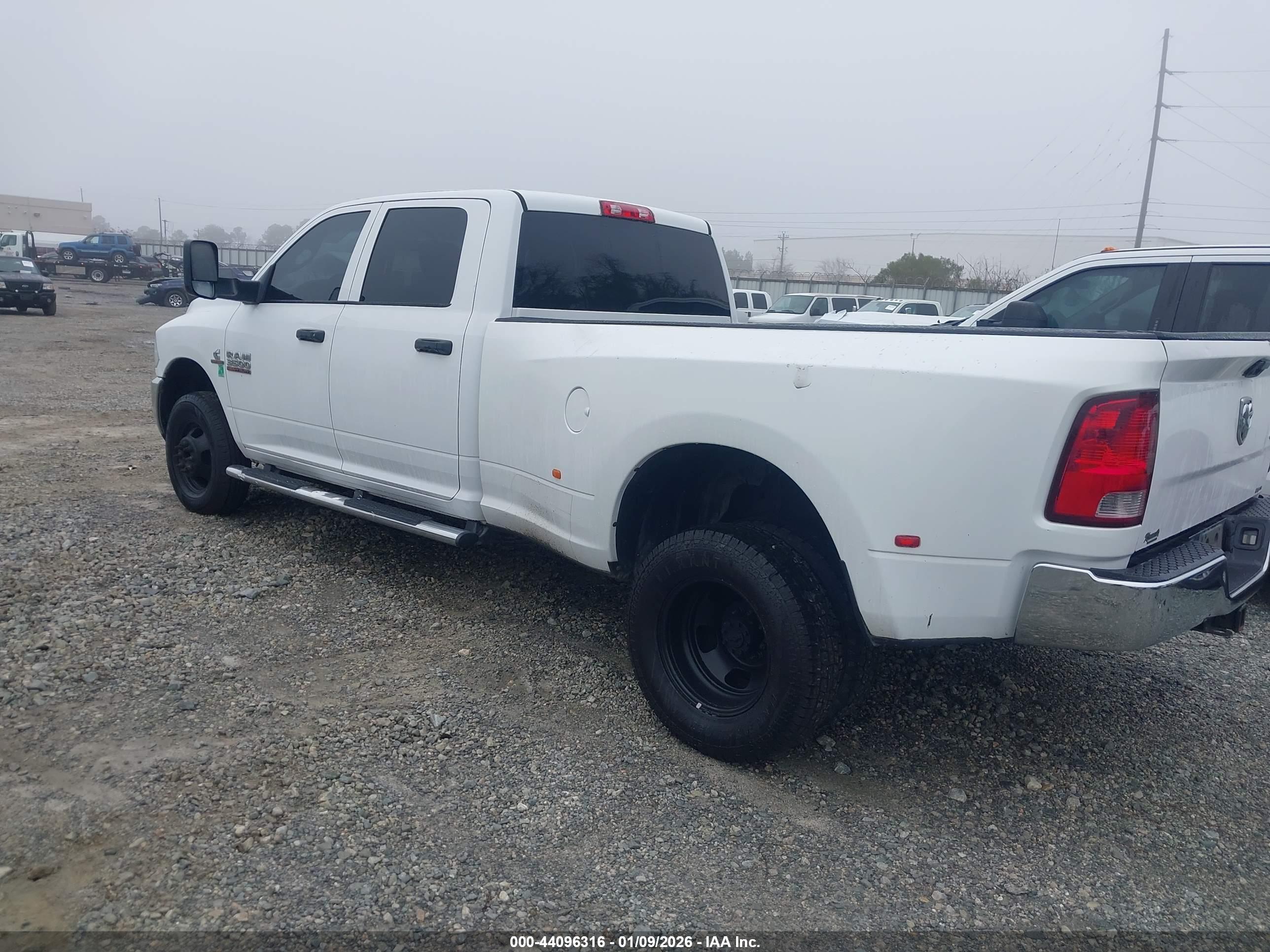 RAM 3500 image 3